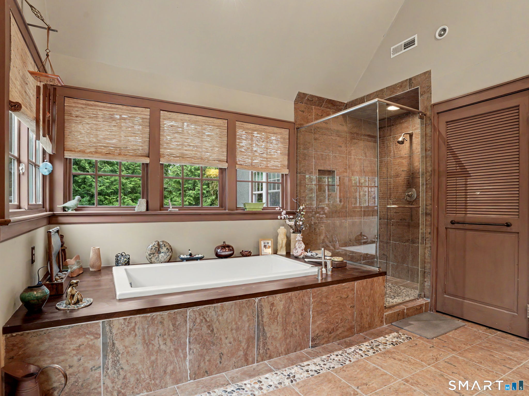 46 Valleywood Road Property Photo 19
