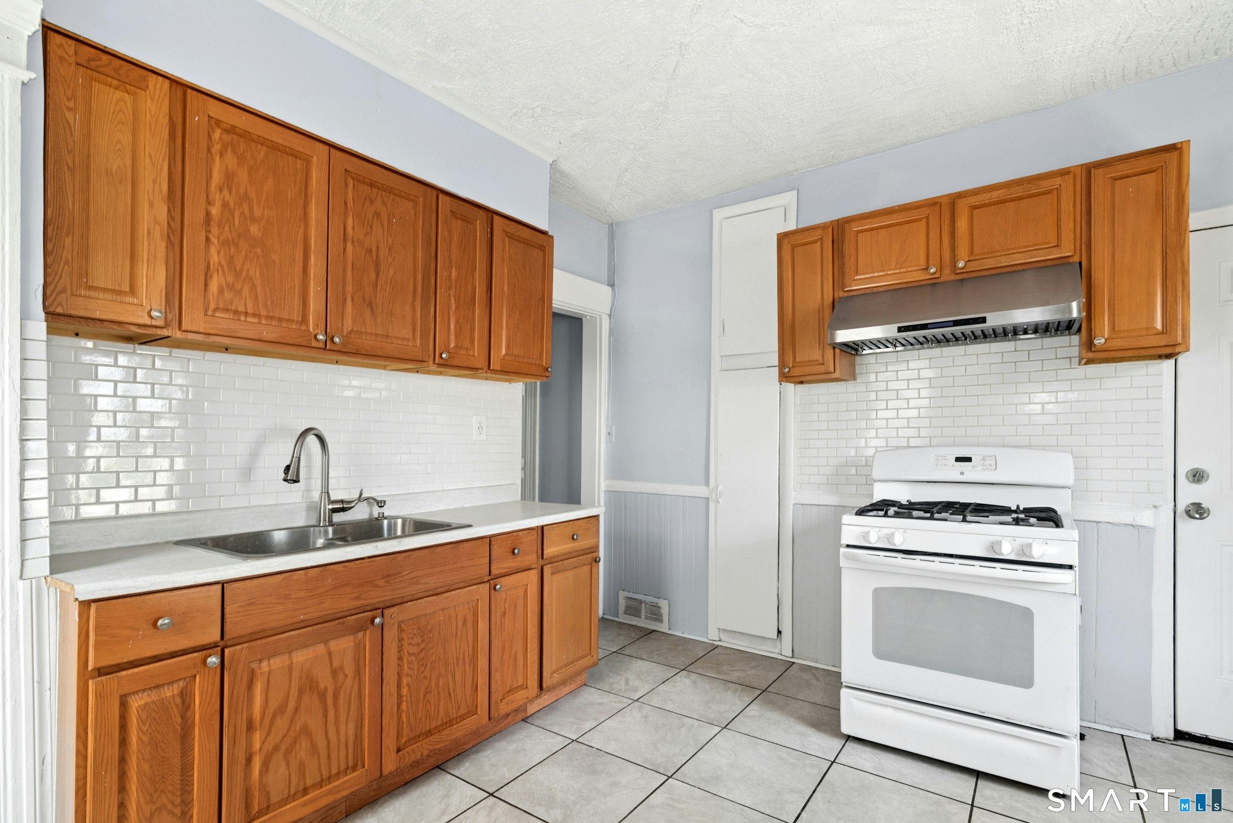 32-34 Park Terrace Property Photo 14