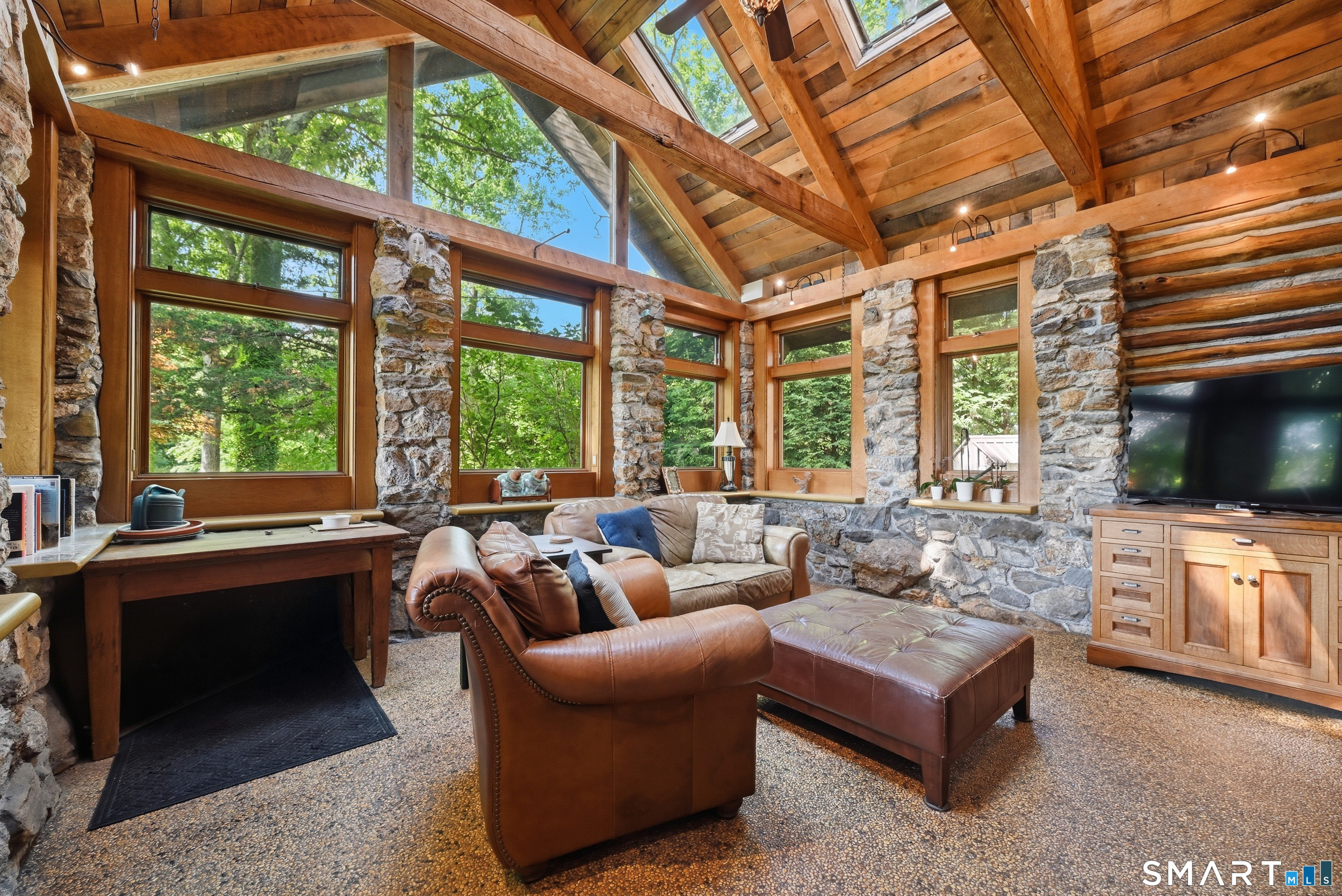 29 Old Forty Acre Mountain Road Property Photo 7
