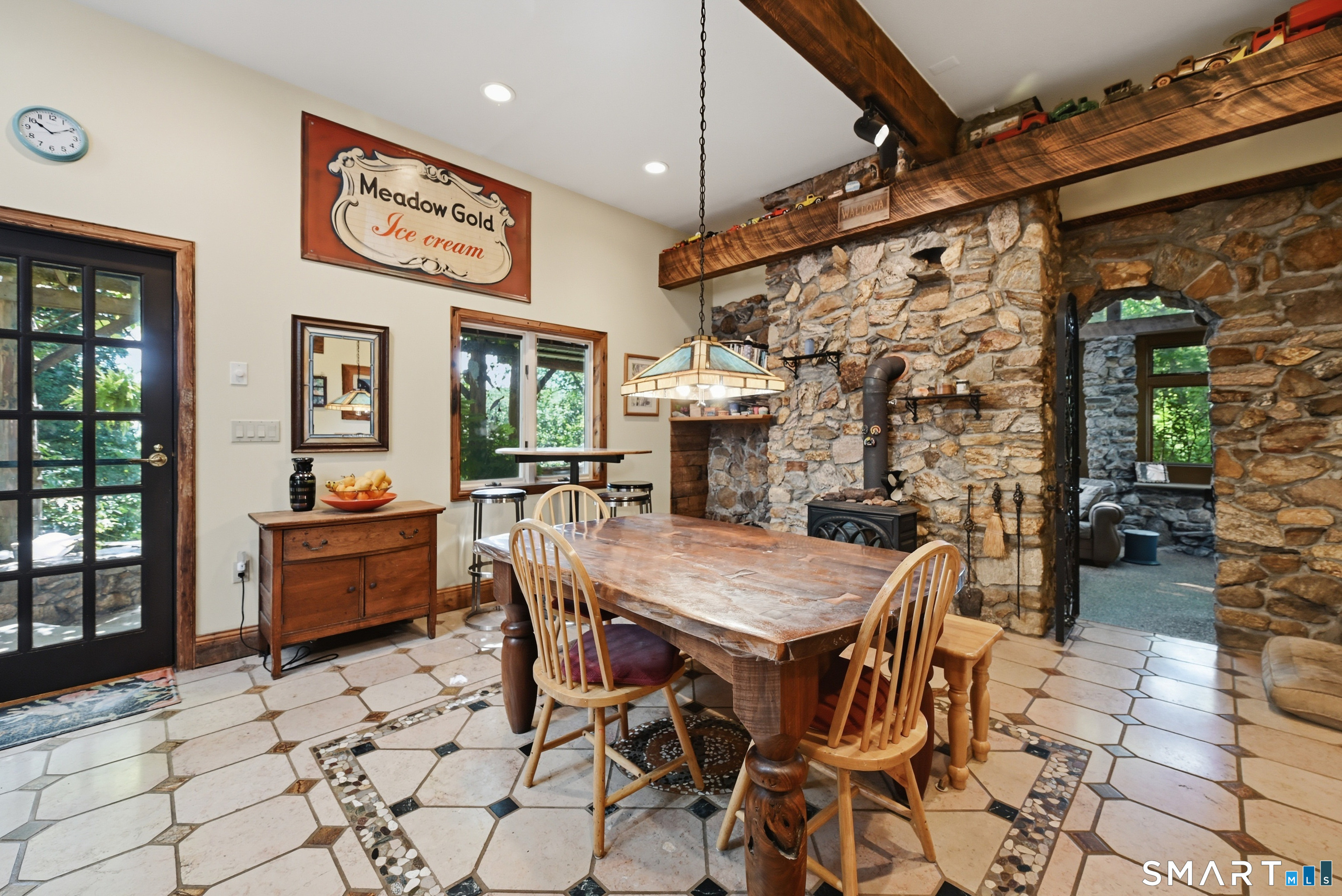 29 Old Forty Acre Mountain Road Property Photo 10
