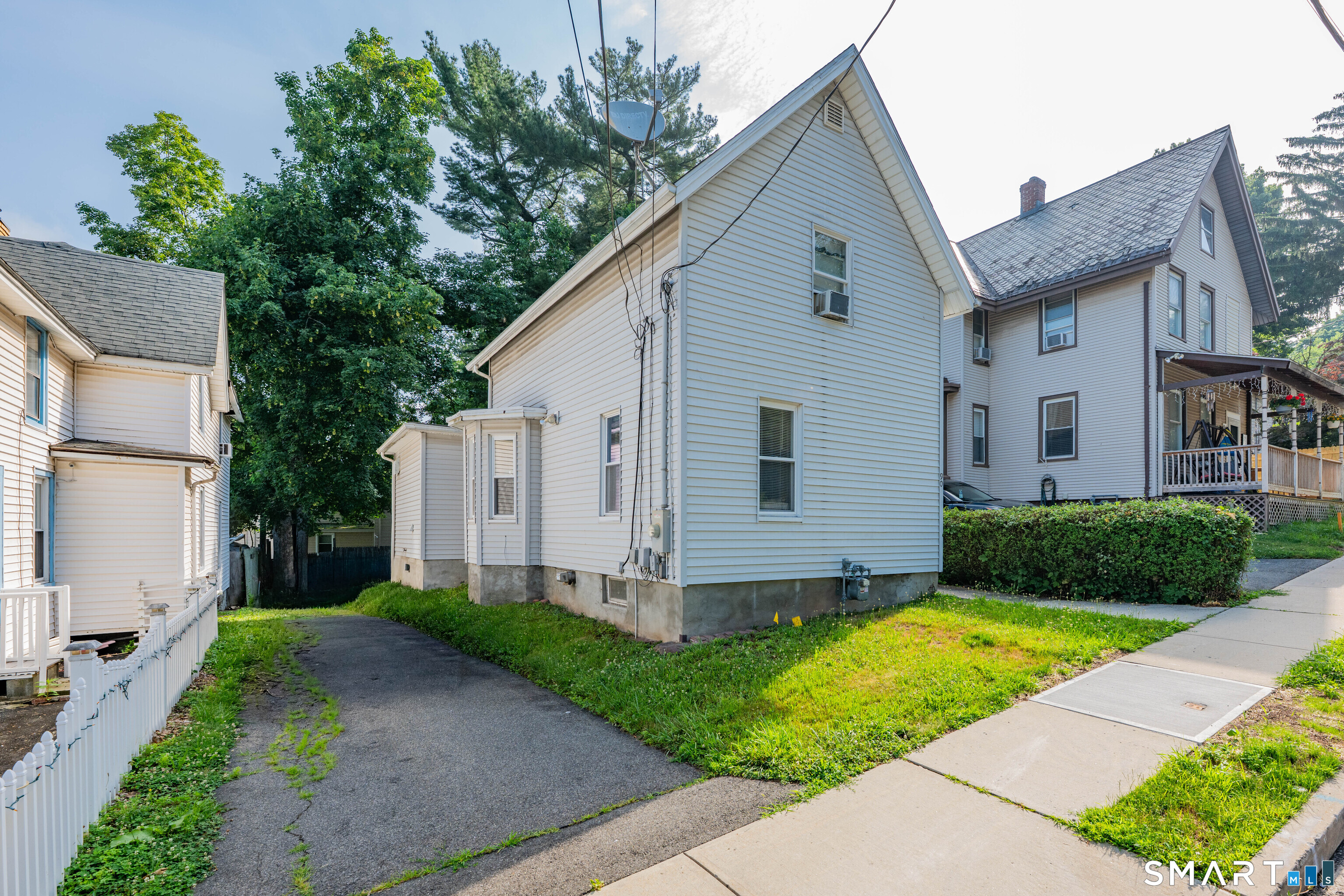 90 Myrtle Street Property Photo 3