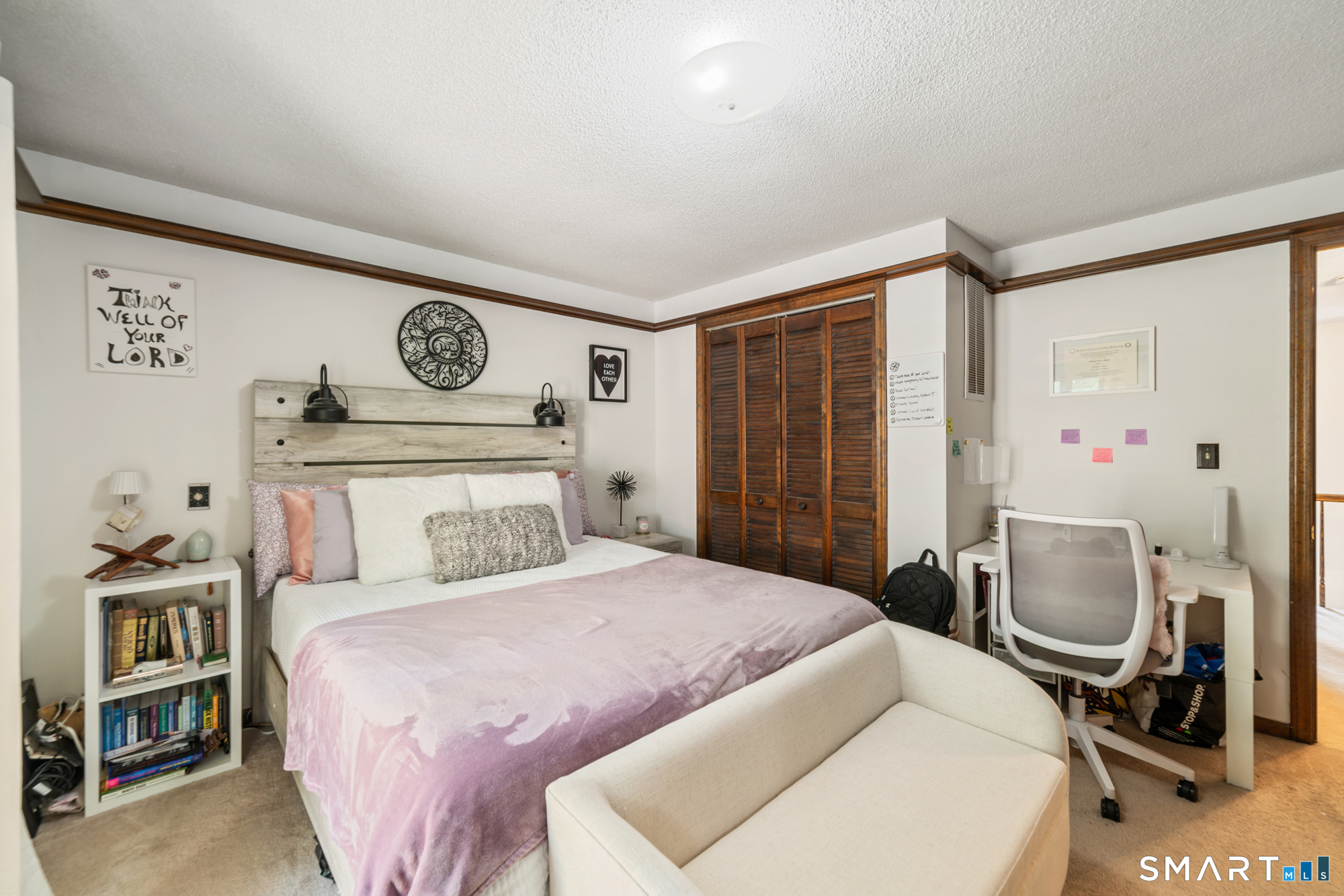 100 Blue Trail Property Photo 21