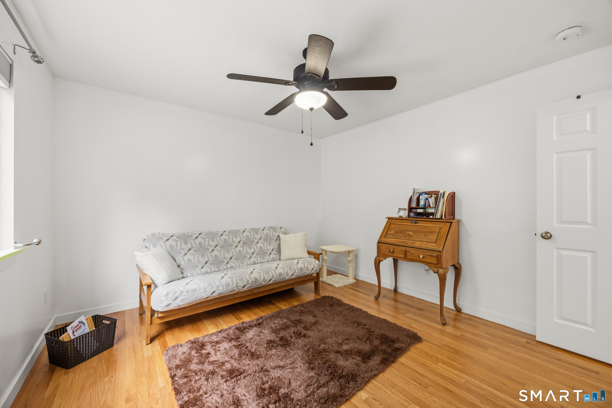 19 Lake Avenue Property Photo 12