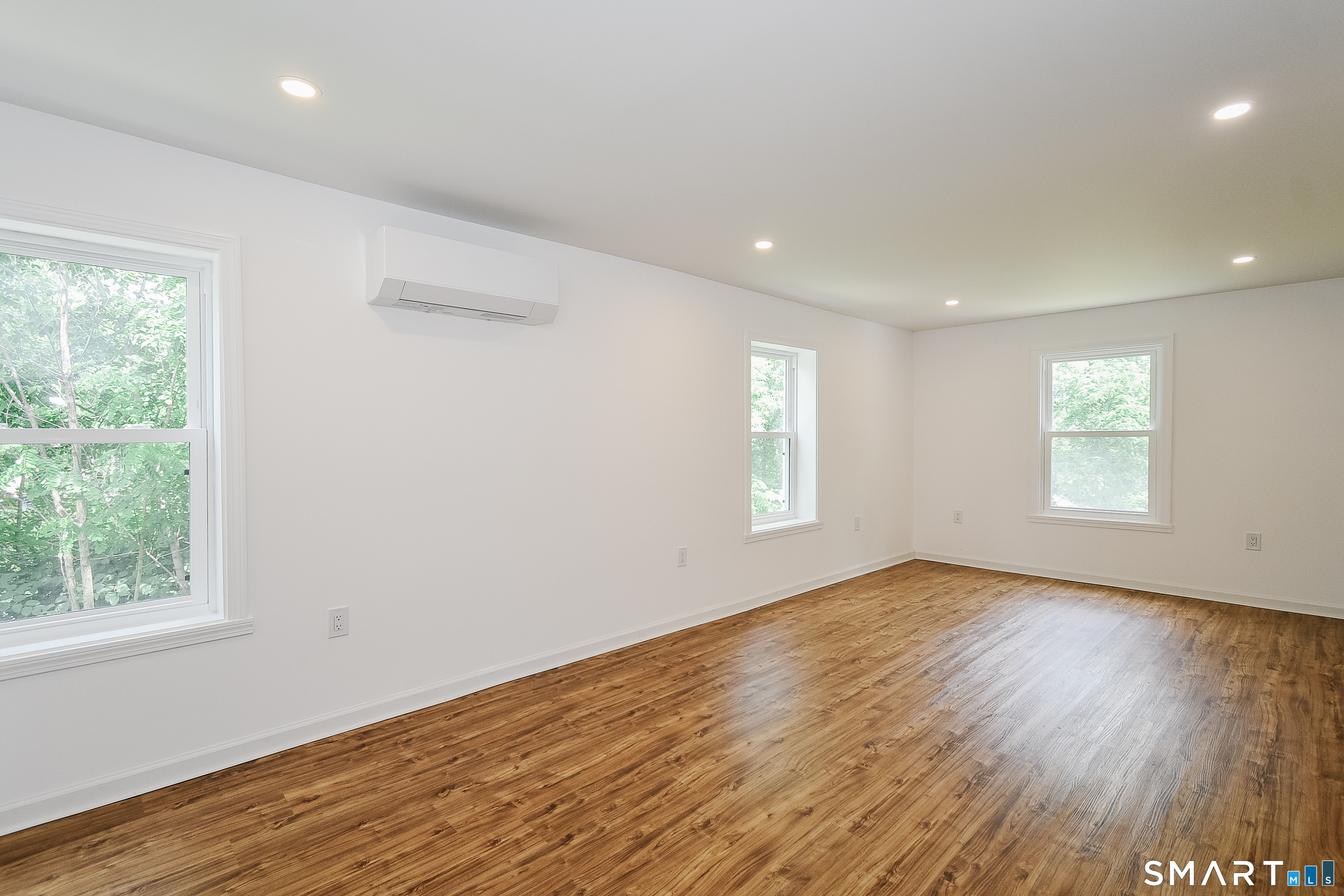 28 Birden Street Property Photo 22