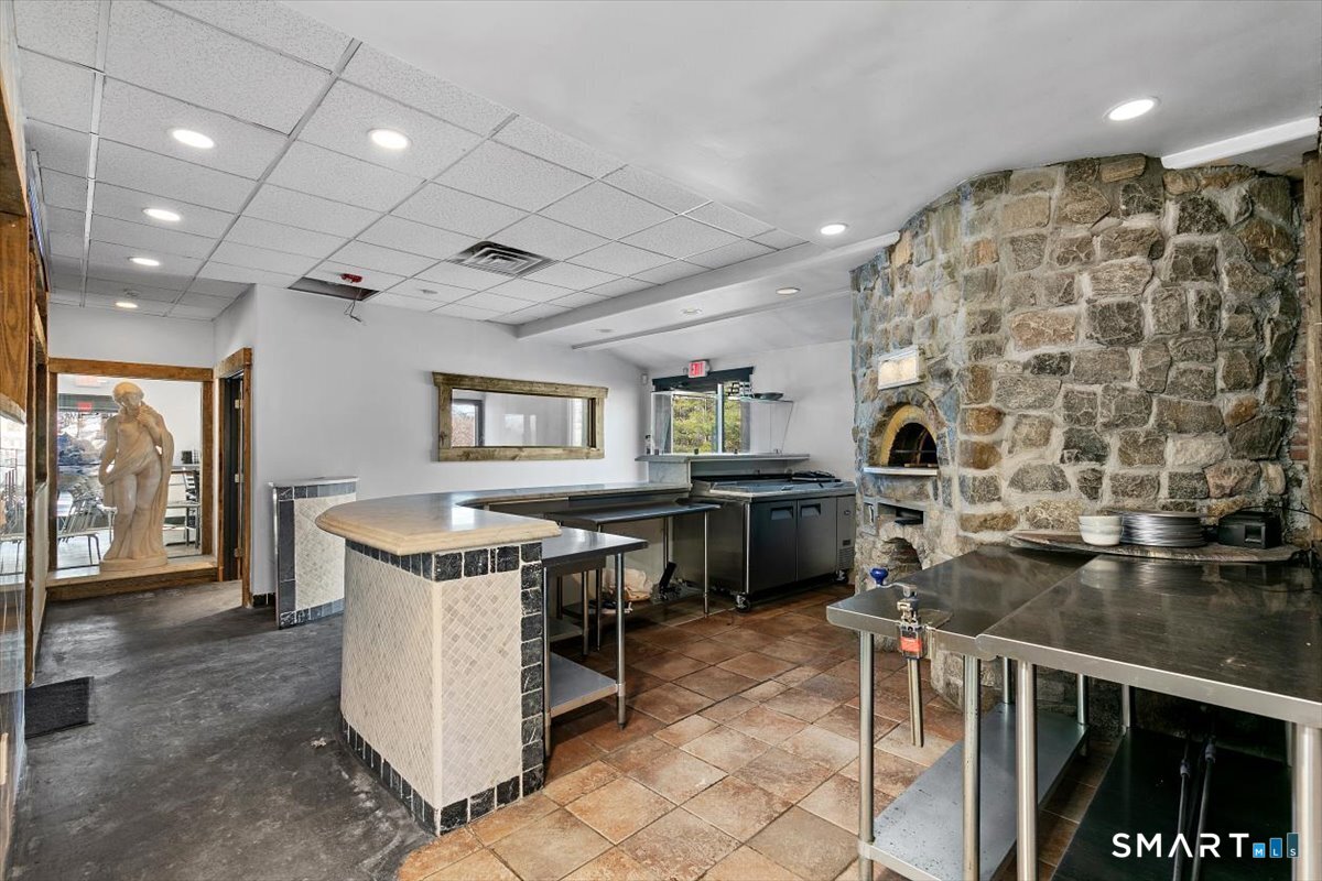 439 Candlewood Lake Road Property Photo 8