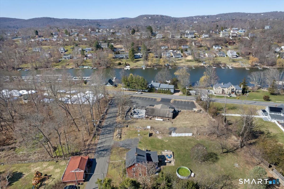 439 Candlewood Lake Road Property Photo 27