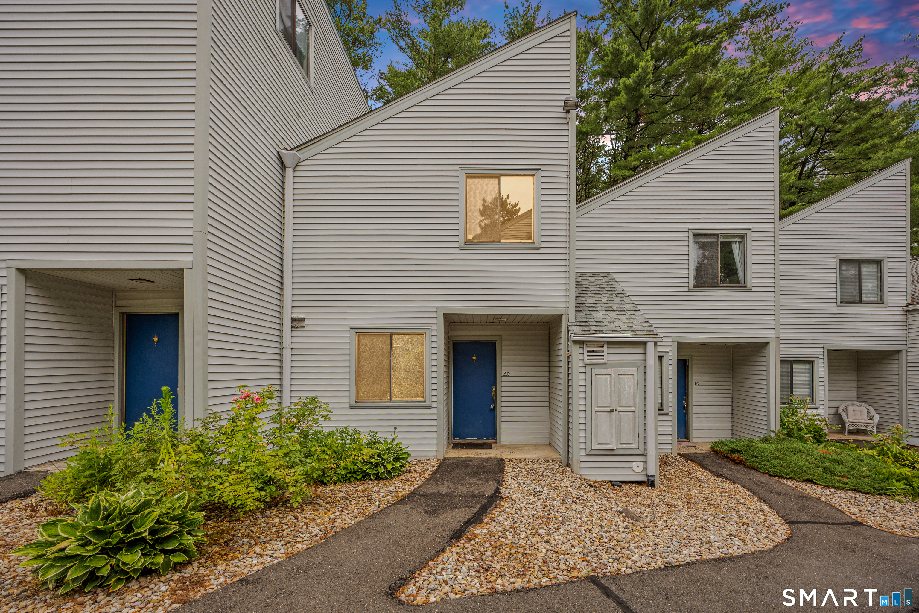 5 Staunton B Court Property Photo 1