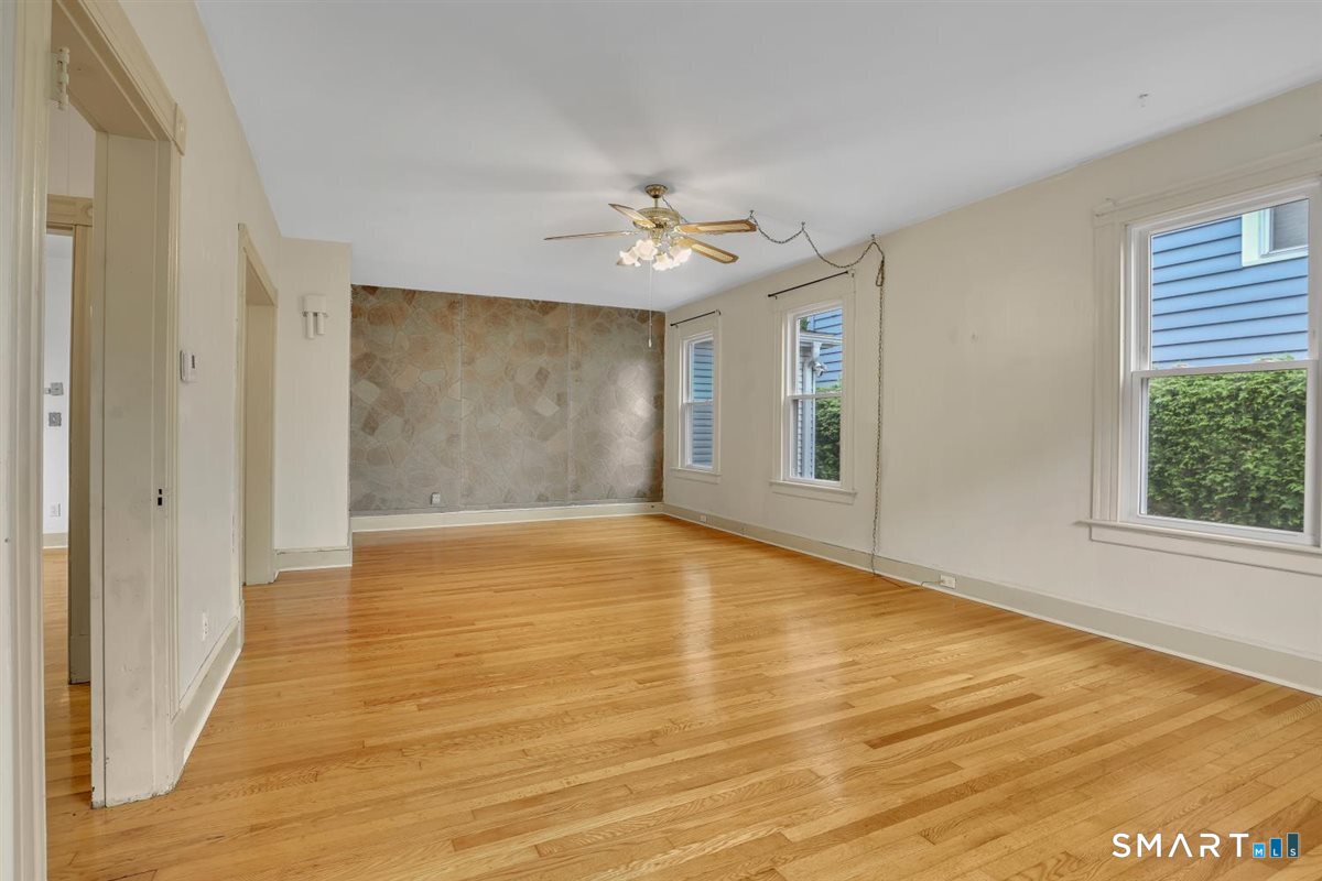 20 Fourth Street Property Photo 5