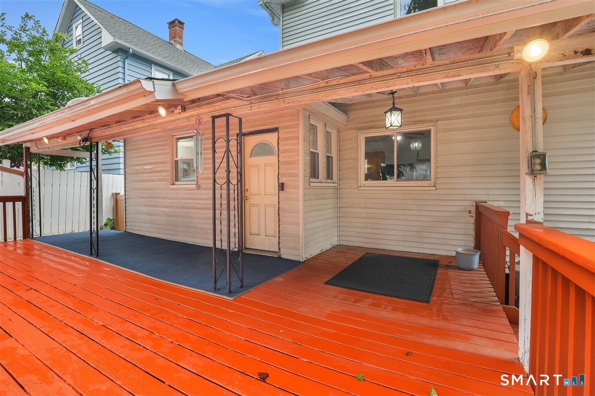 20 Fourth Street Property Photo 29