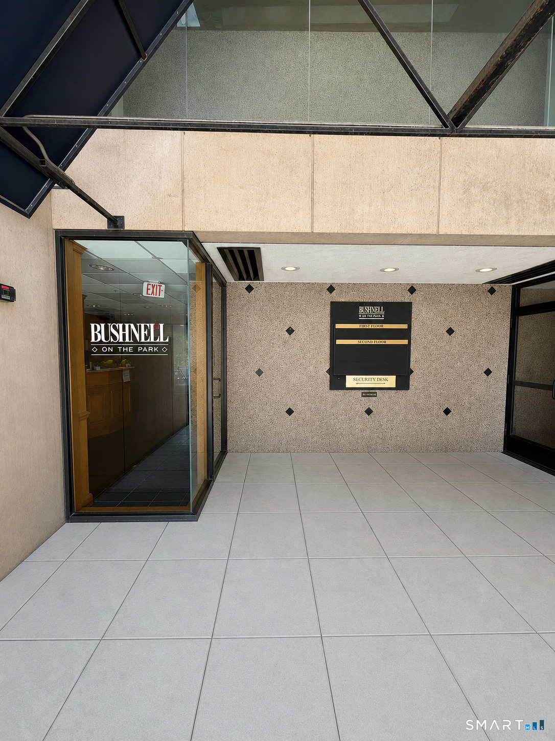 100 Wells 1b Street Property Photo 1