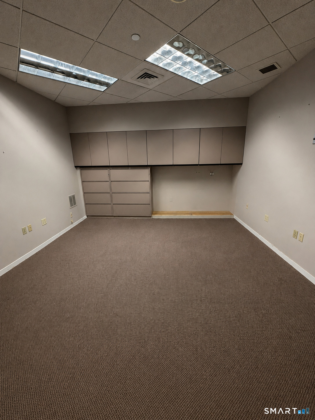 100 Wells 1b Street Property Photo 11