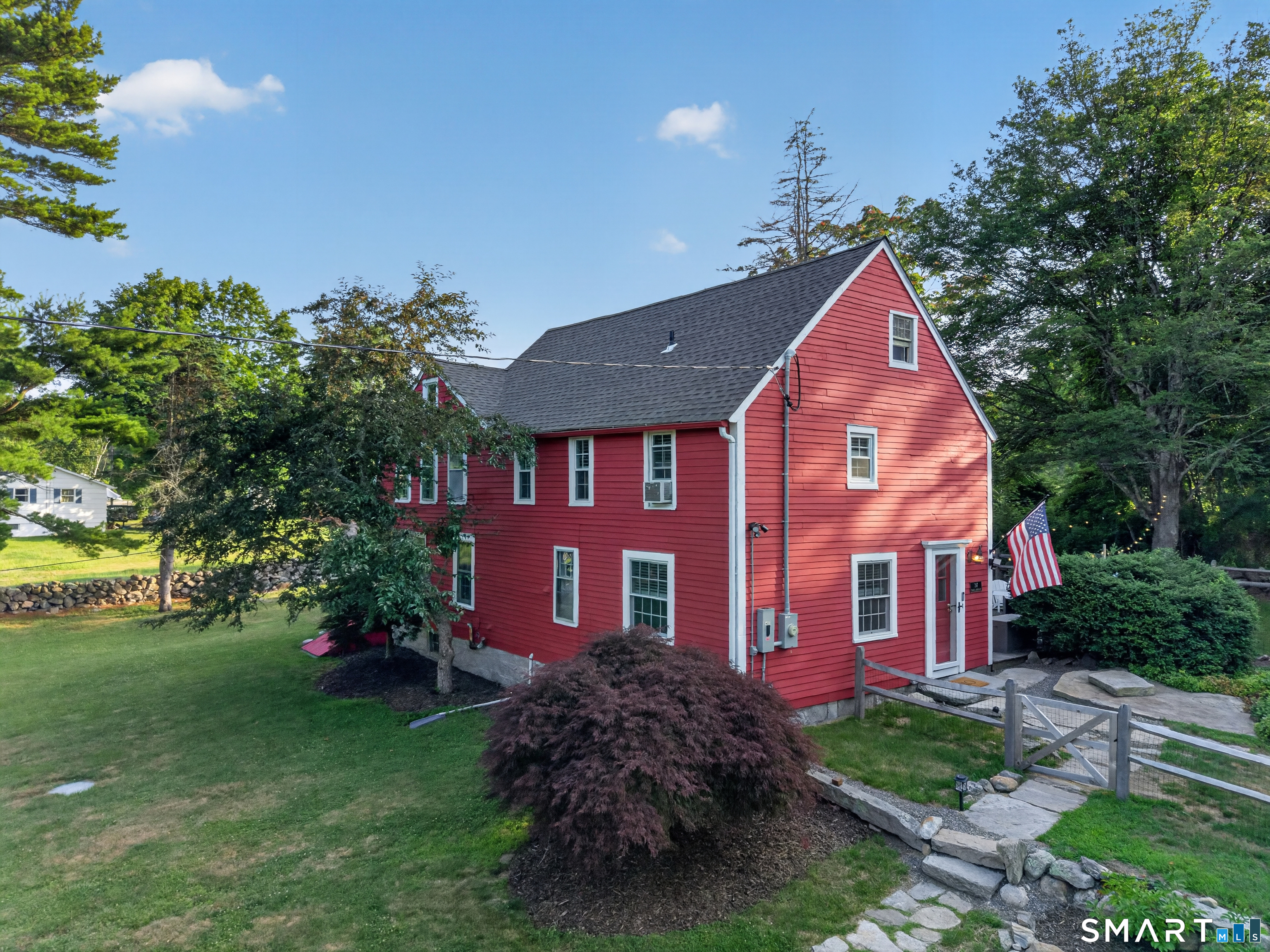397 Colonel Ledyard Highway Property Photo 1