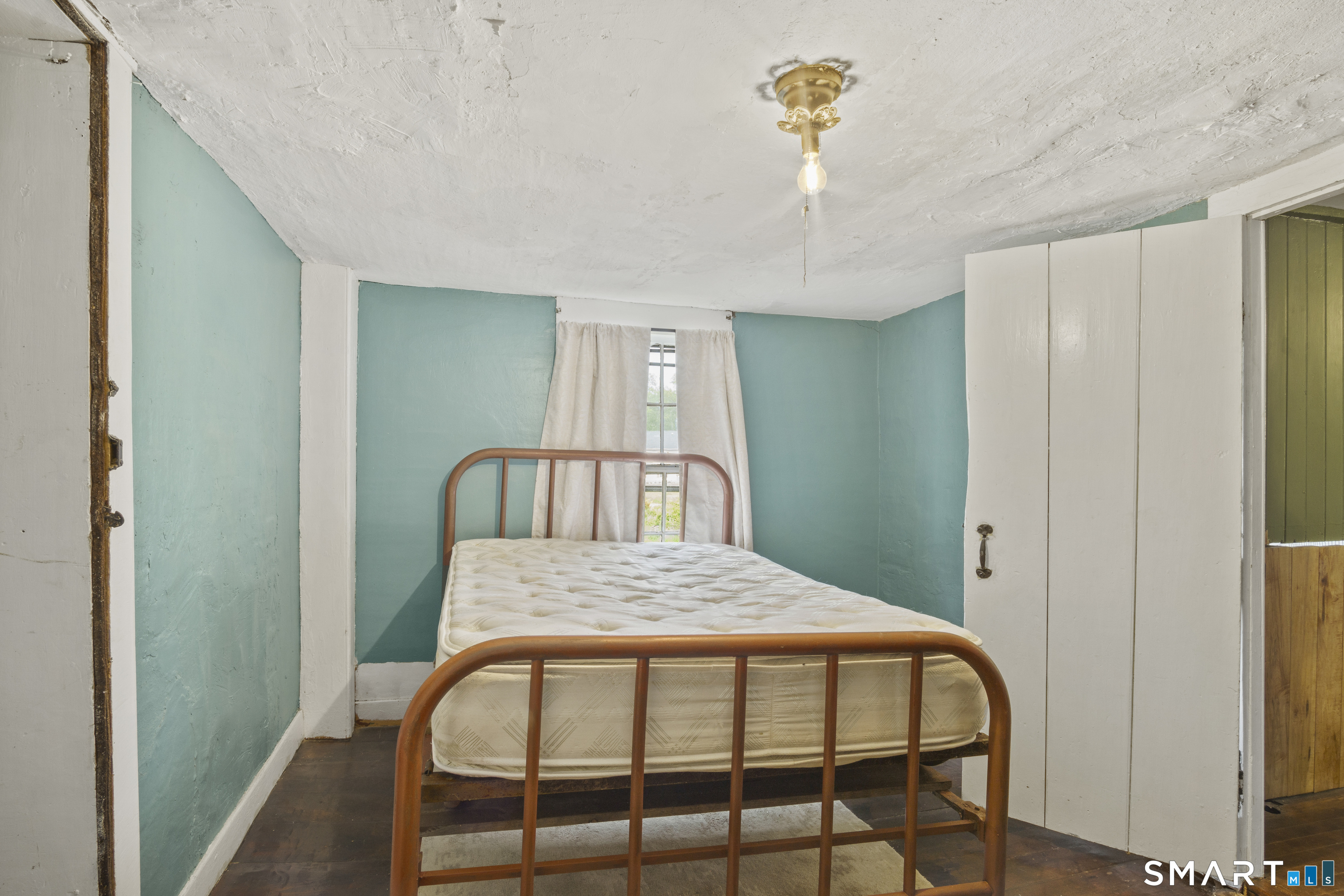 457 Roode Road Property Photo 27