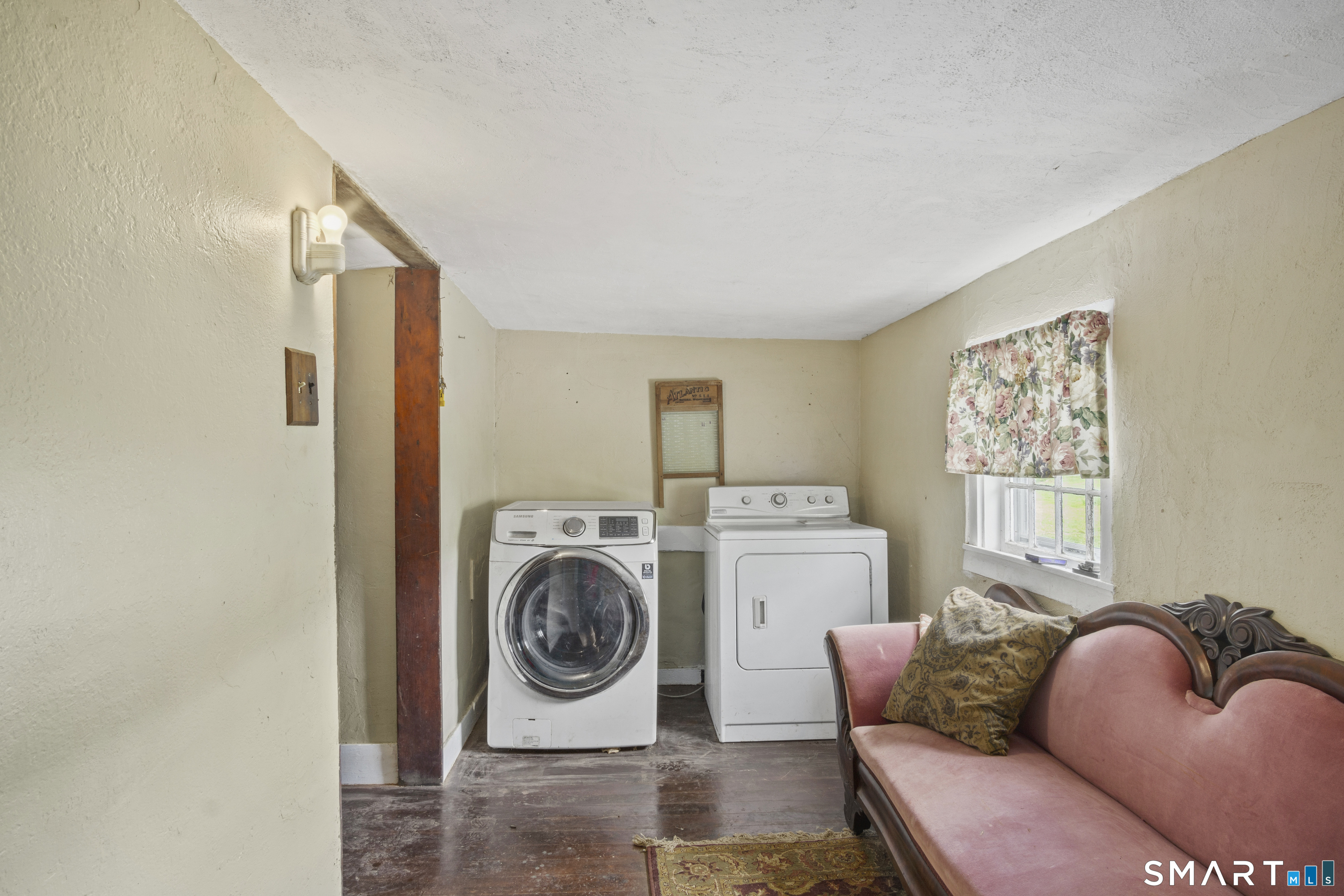 457 Roode Road Property Photo 35