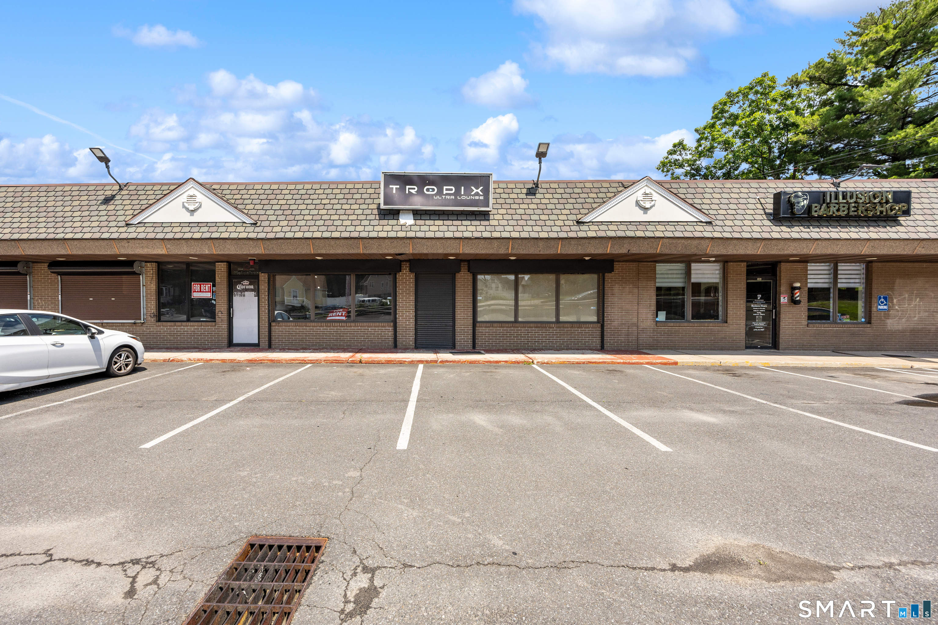 400 Stillson Road Property Photo 1