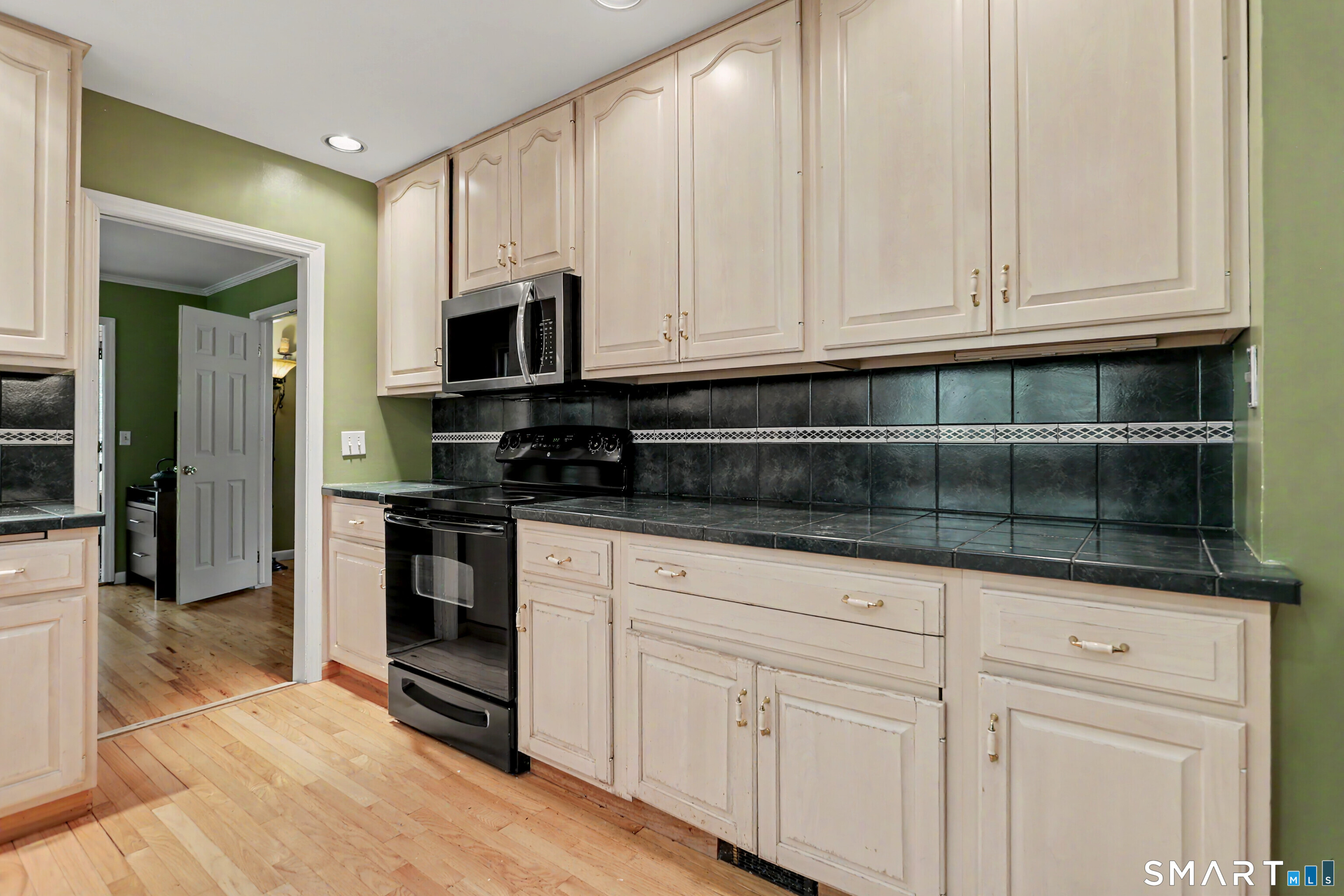103 Steep Hill Road Property Photo 8