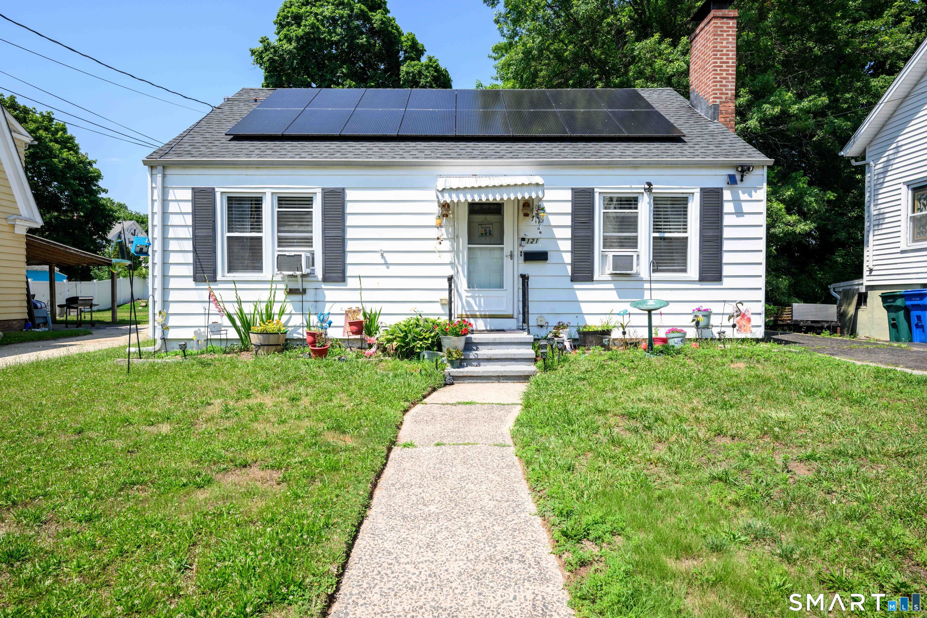 121 Fourth Street Property Photo 1