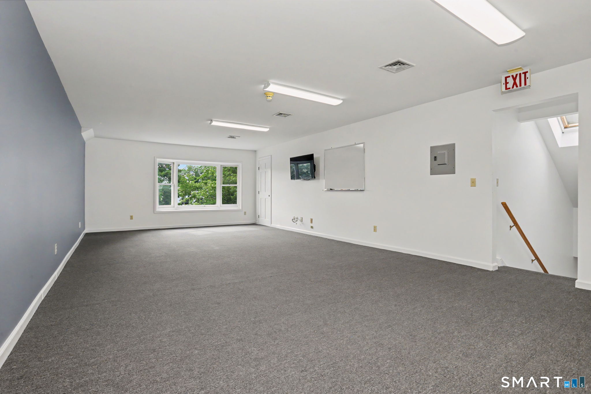 27 Mill Plain 4 Road Property Photo 17