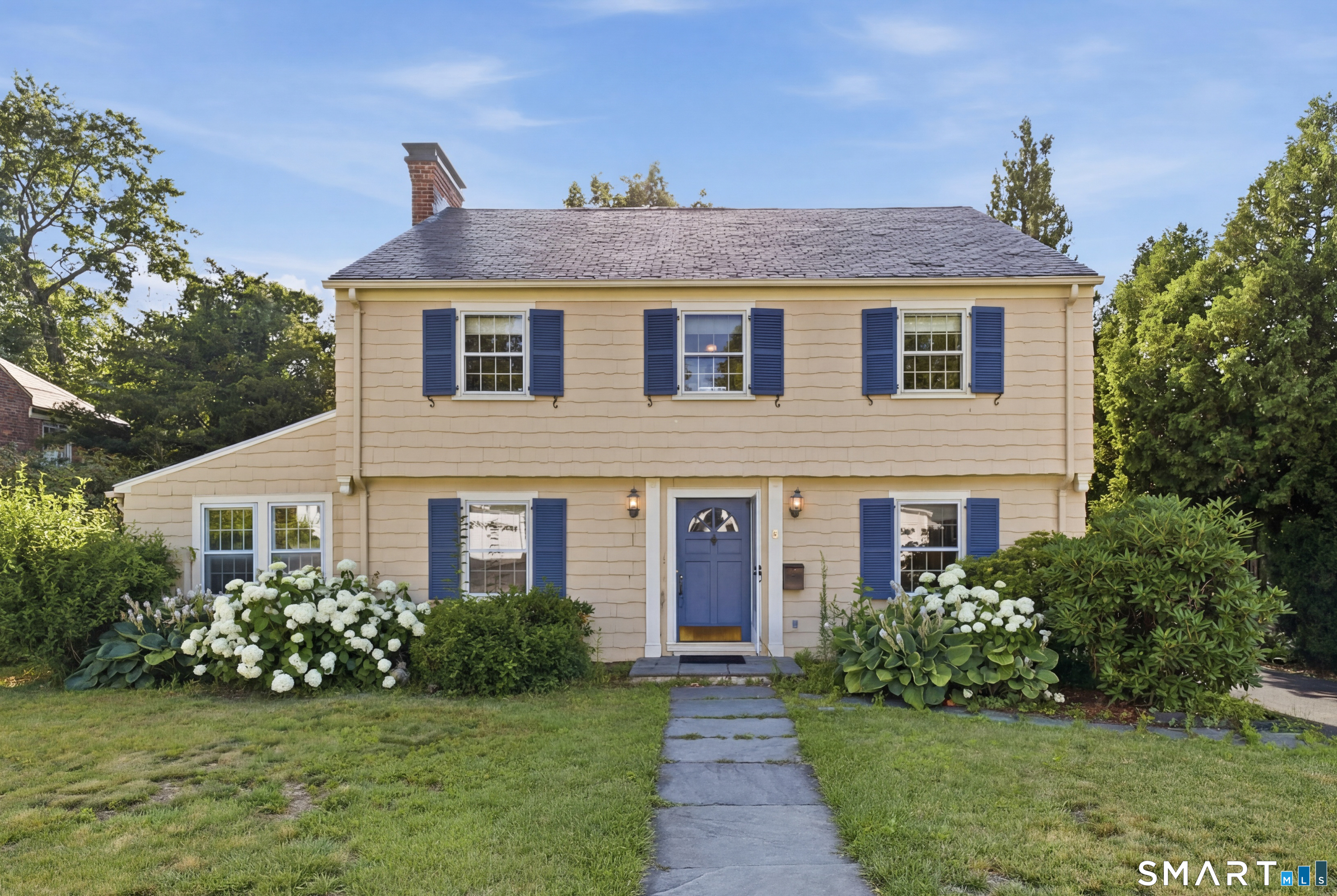 9 Stratford Road Property Photo 1