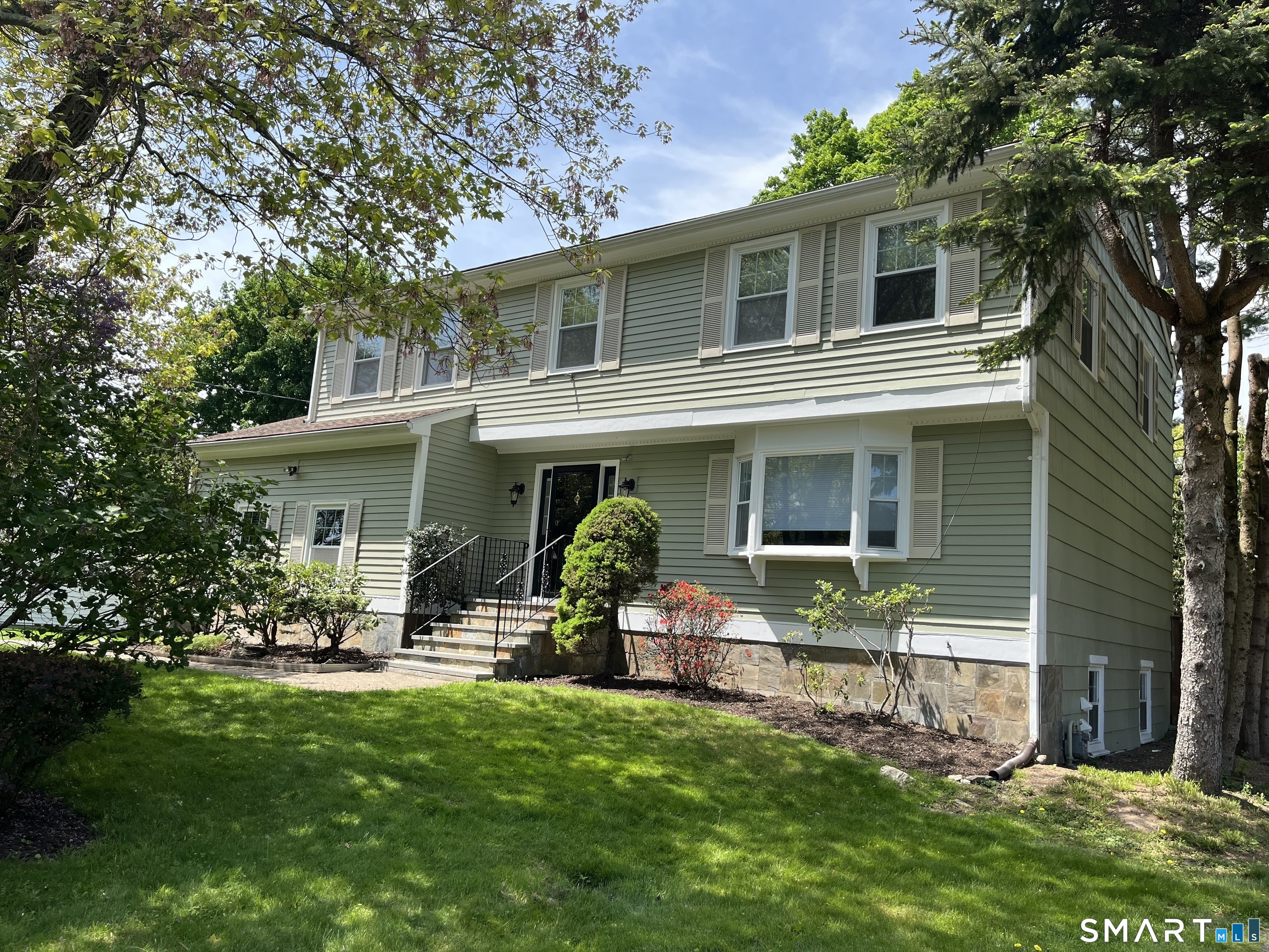 476 Wilson Street Property Photo 1