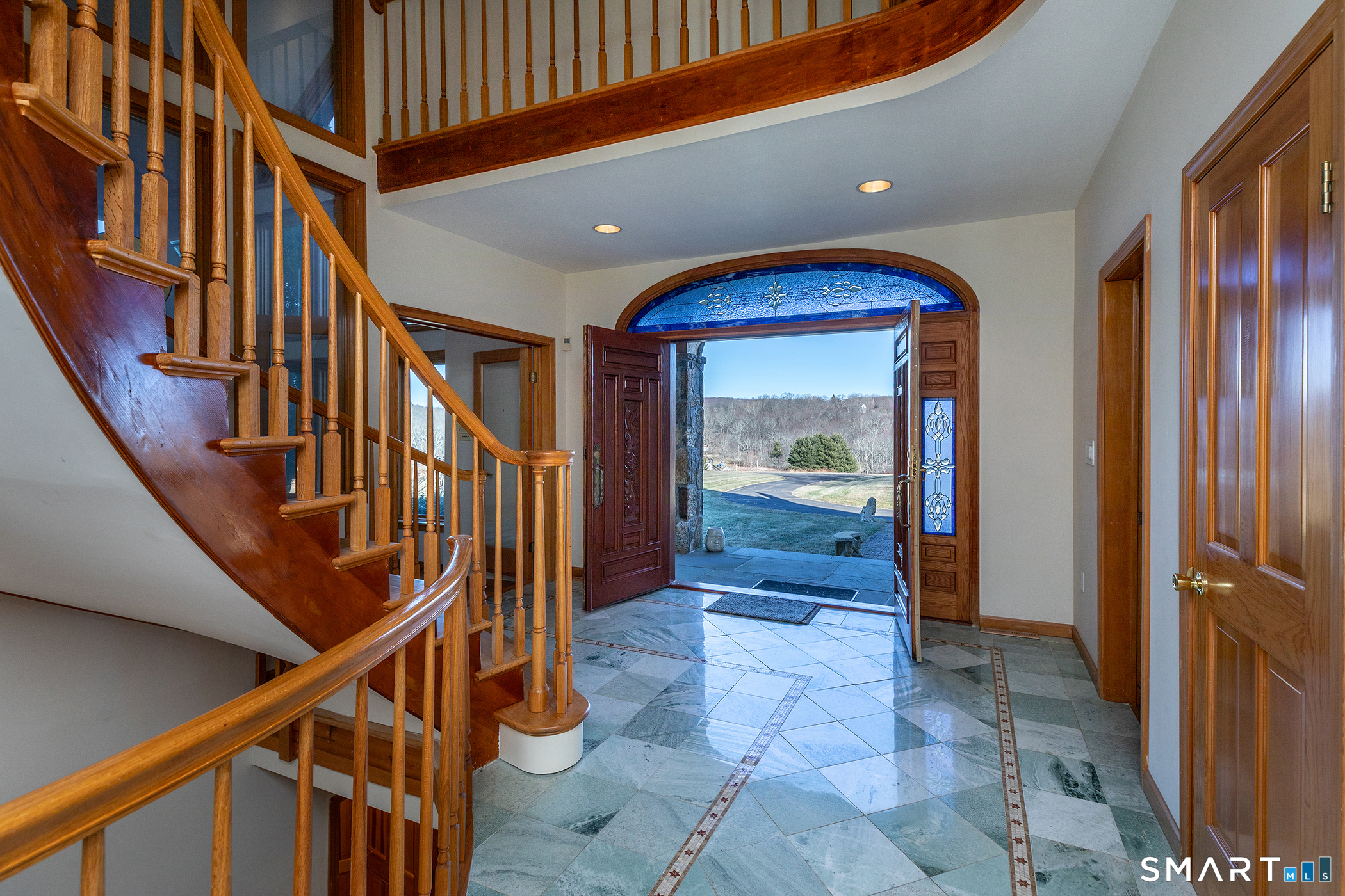 233 Southbury Road Property Photo 5