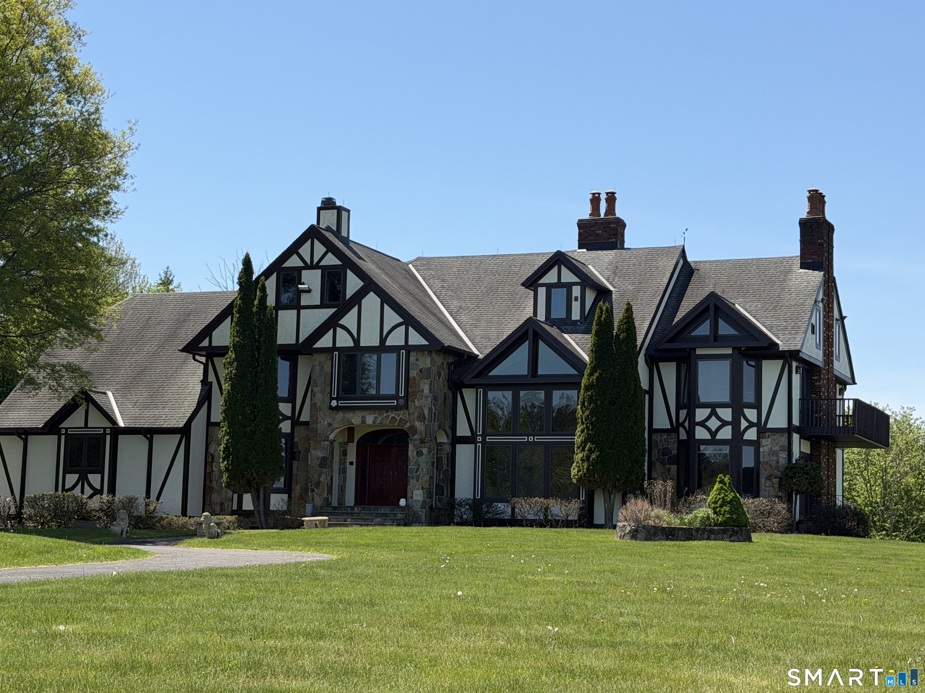 233 Southbury Road Property Photo 34
