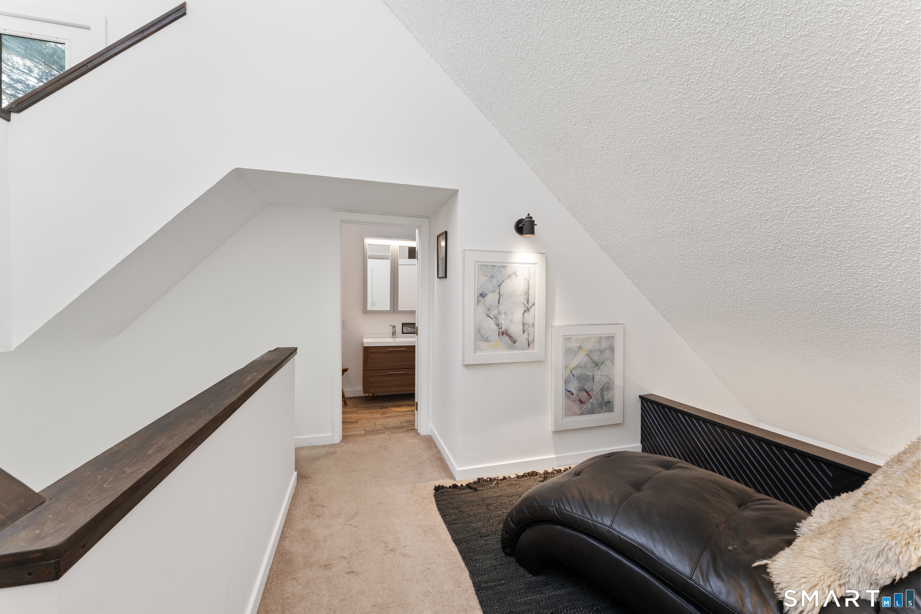 564 Hubbard Road Property Photo 15