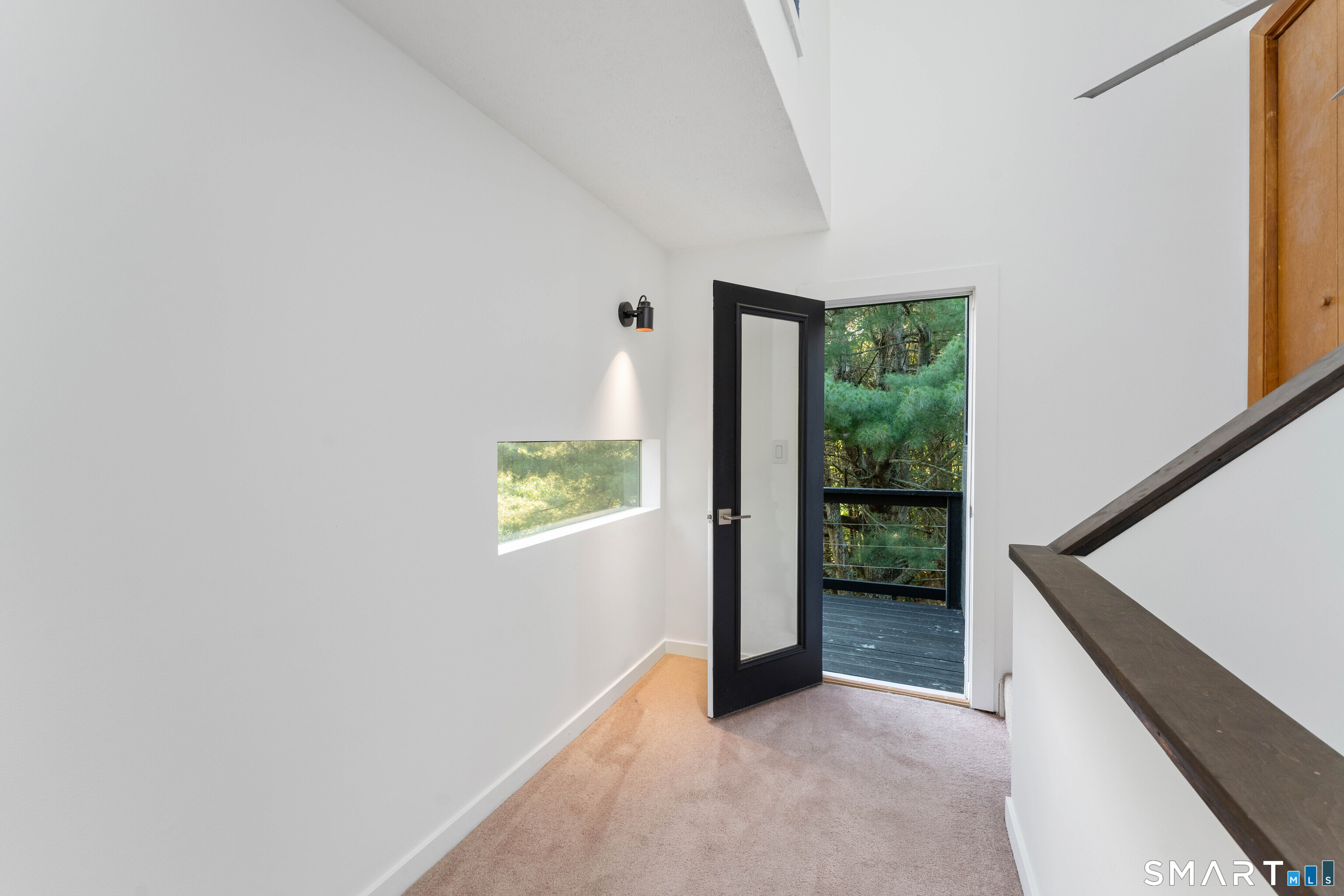 564 Hubbard Road Property Photo 22