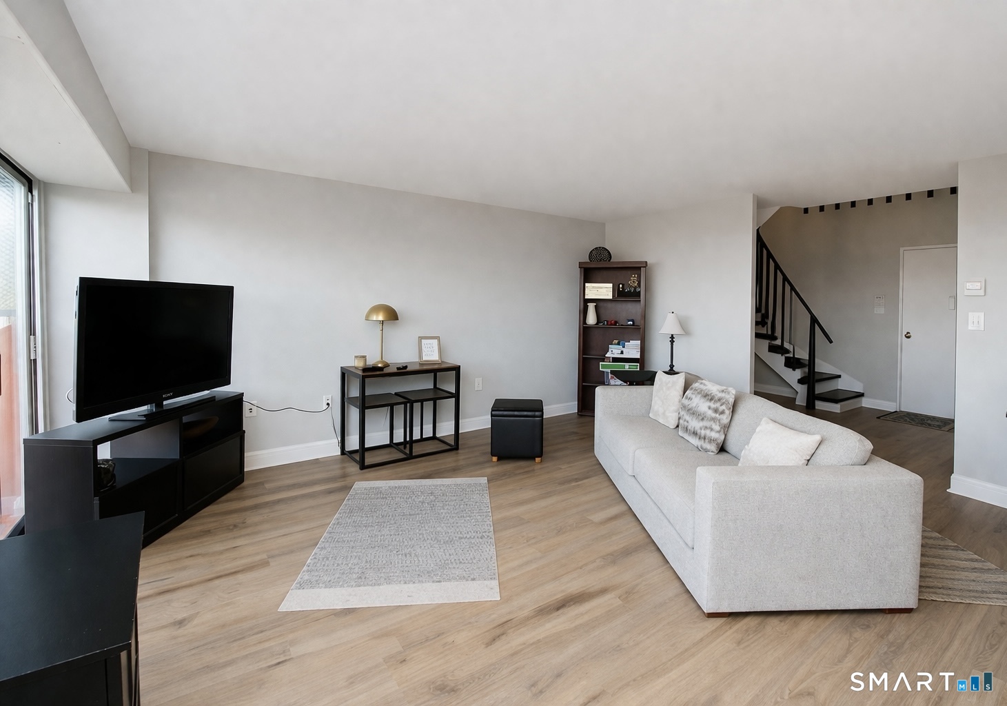 30 Woodland 9h Street Property Photo 11