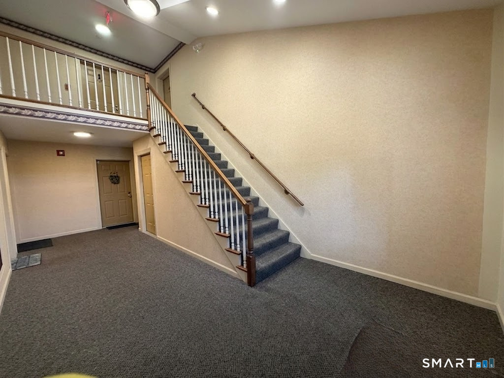 6 Concorde B4 Way Property Photo 3