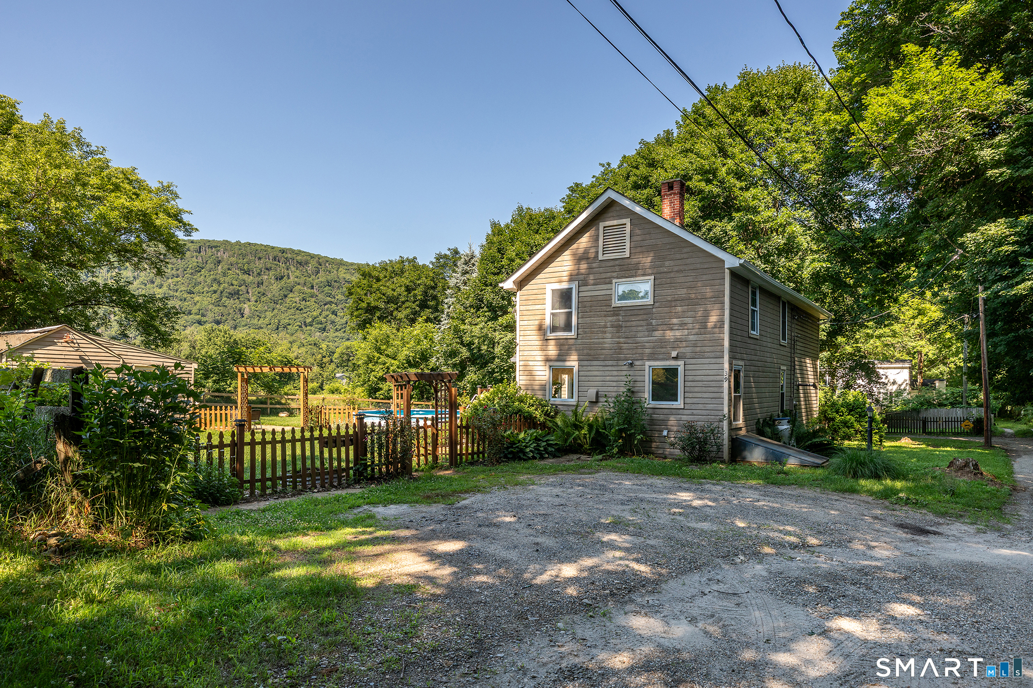 39 Johnson Road