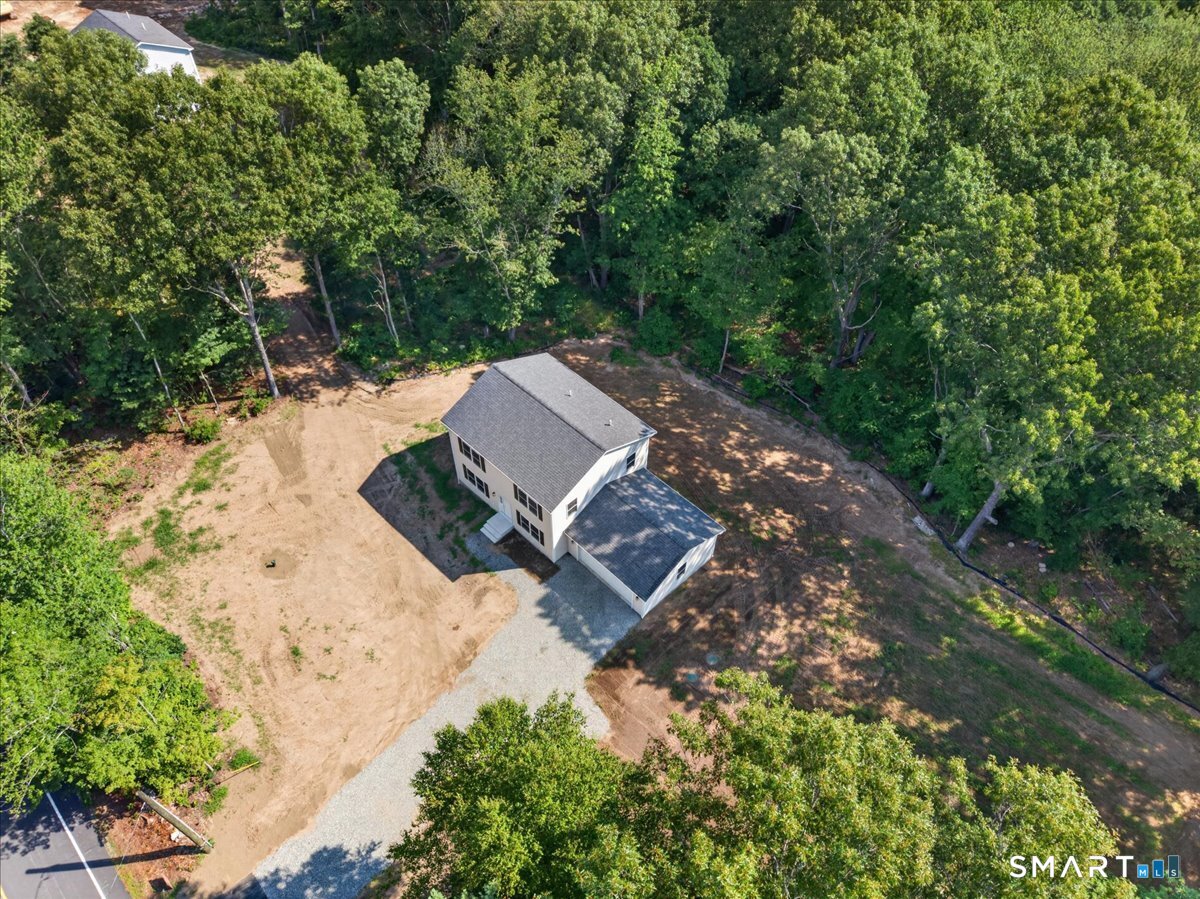 1033 Old Colchester Road Property Photo 8