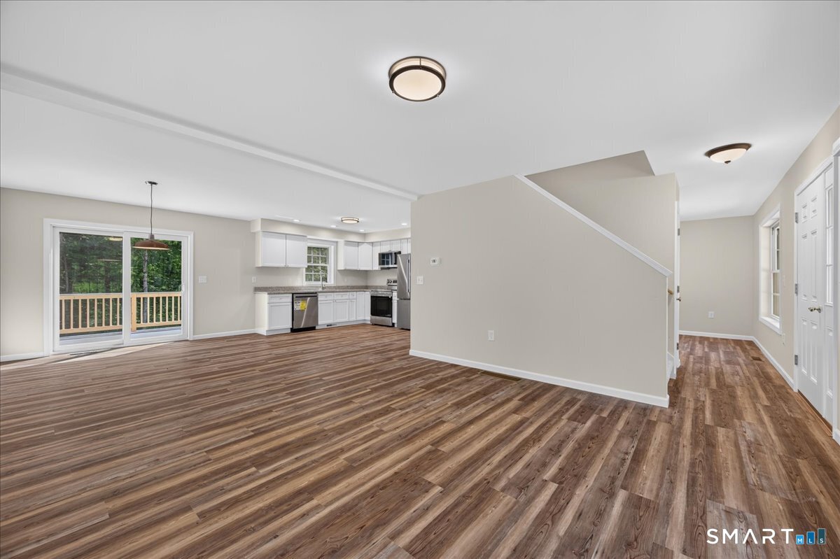 1033 Old Colchester Road Property Photo 14