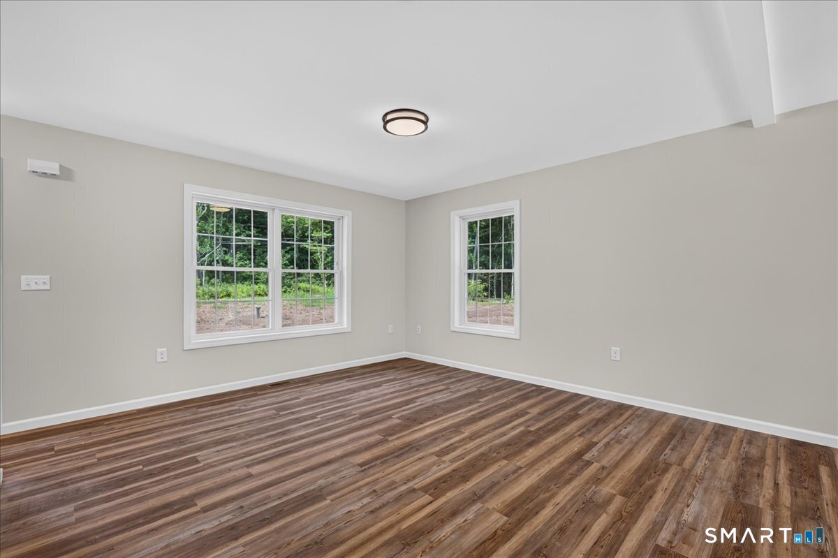 1033 Old Colchester Road Property Photo 17