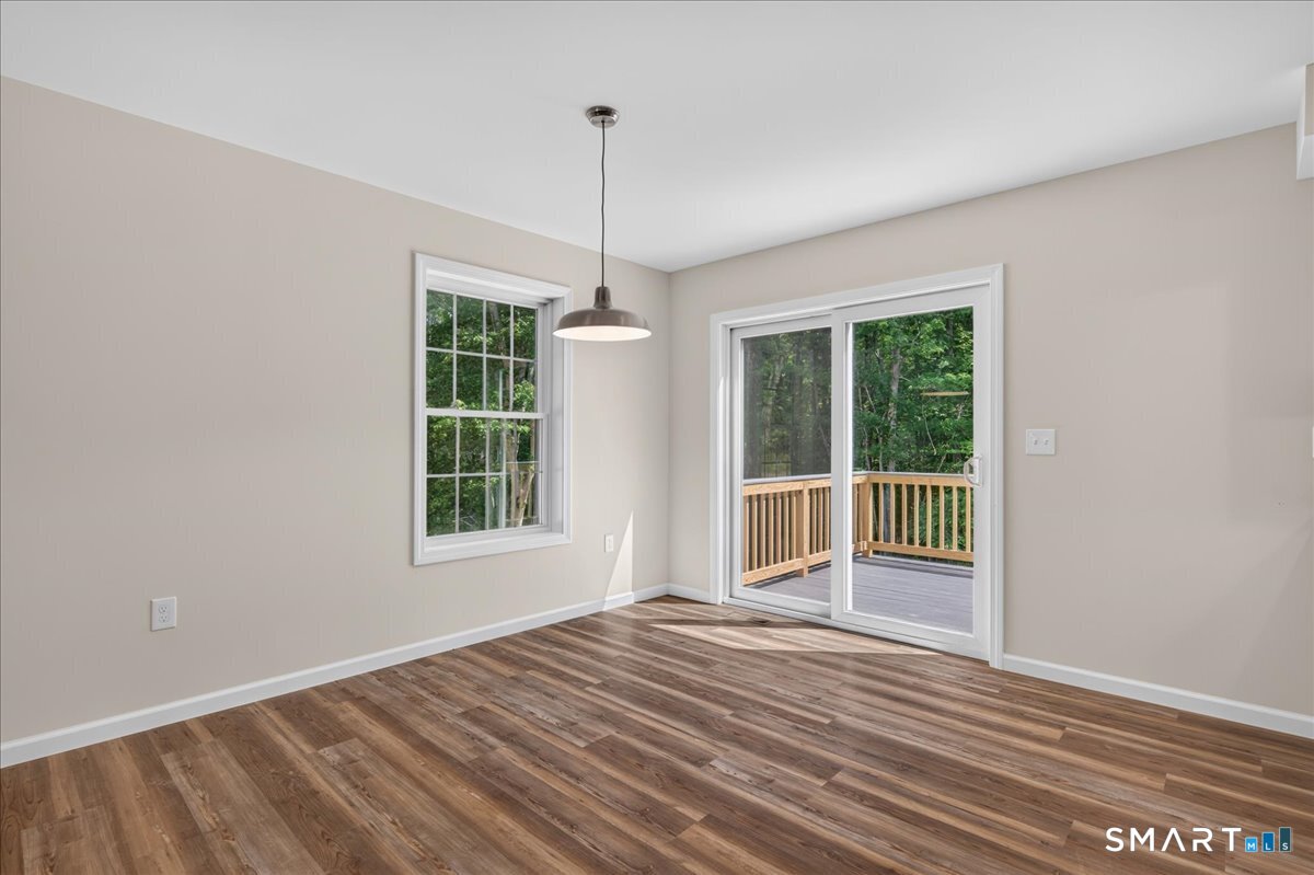 1033 Old Colchester Road Property Photo 18