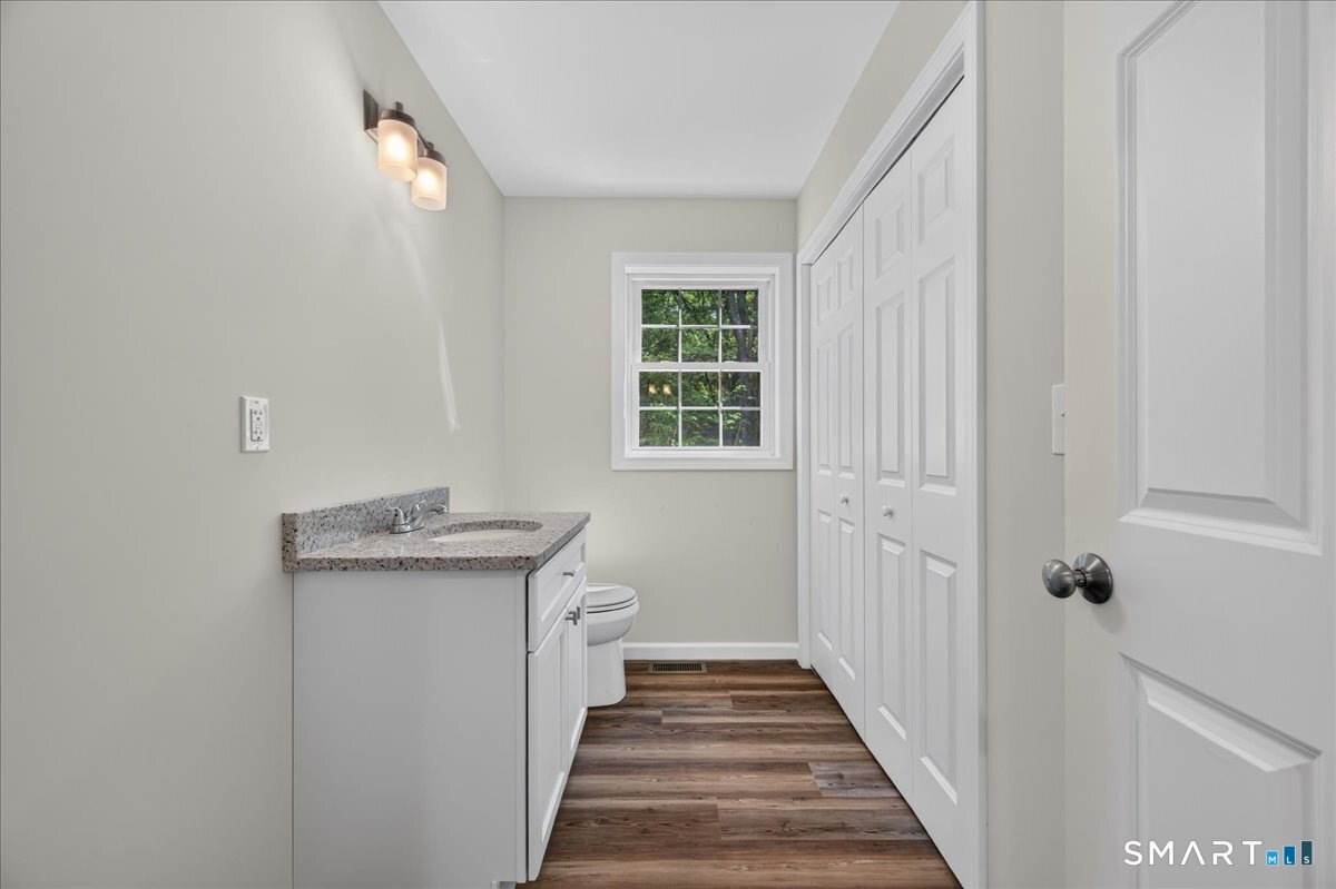 1033 Old Colchester Road Property Photo 26