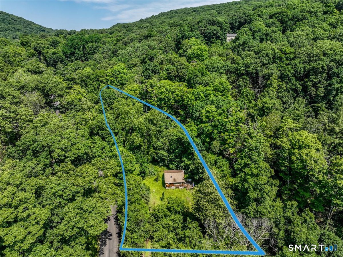 16 Sawyer Hill Road Property Photo 1