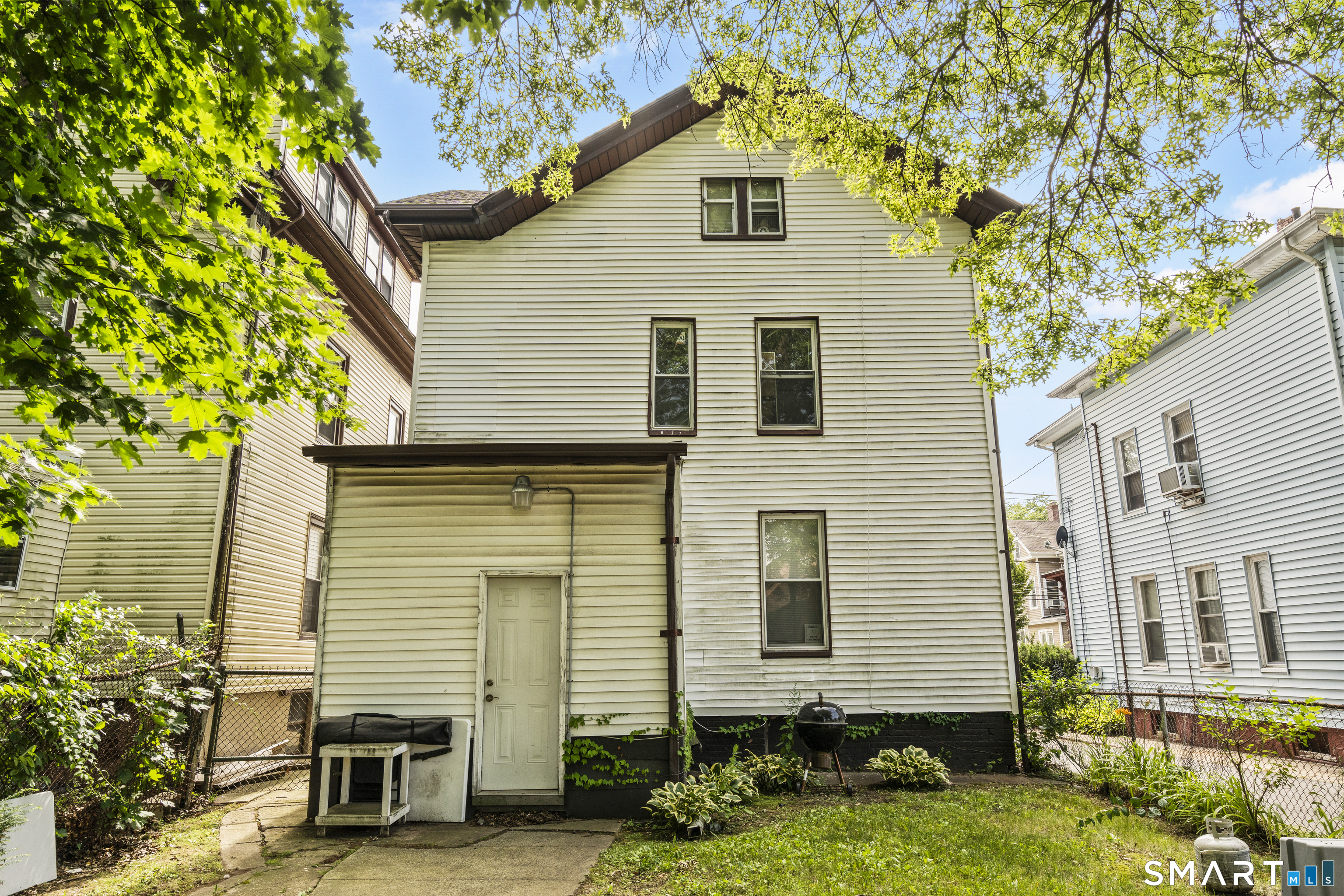 115 Dewitt Street Property Photo 8