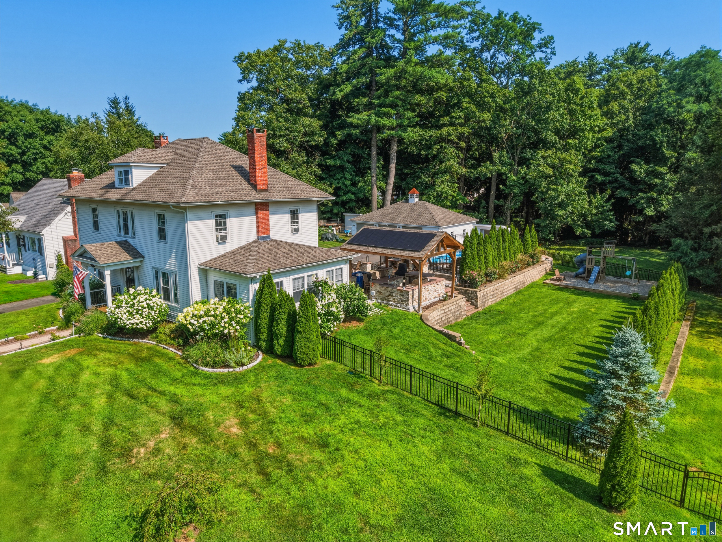 22 Sylvan Avenue Property Photo 2