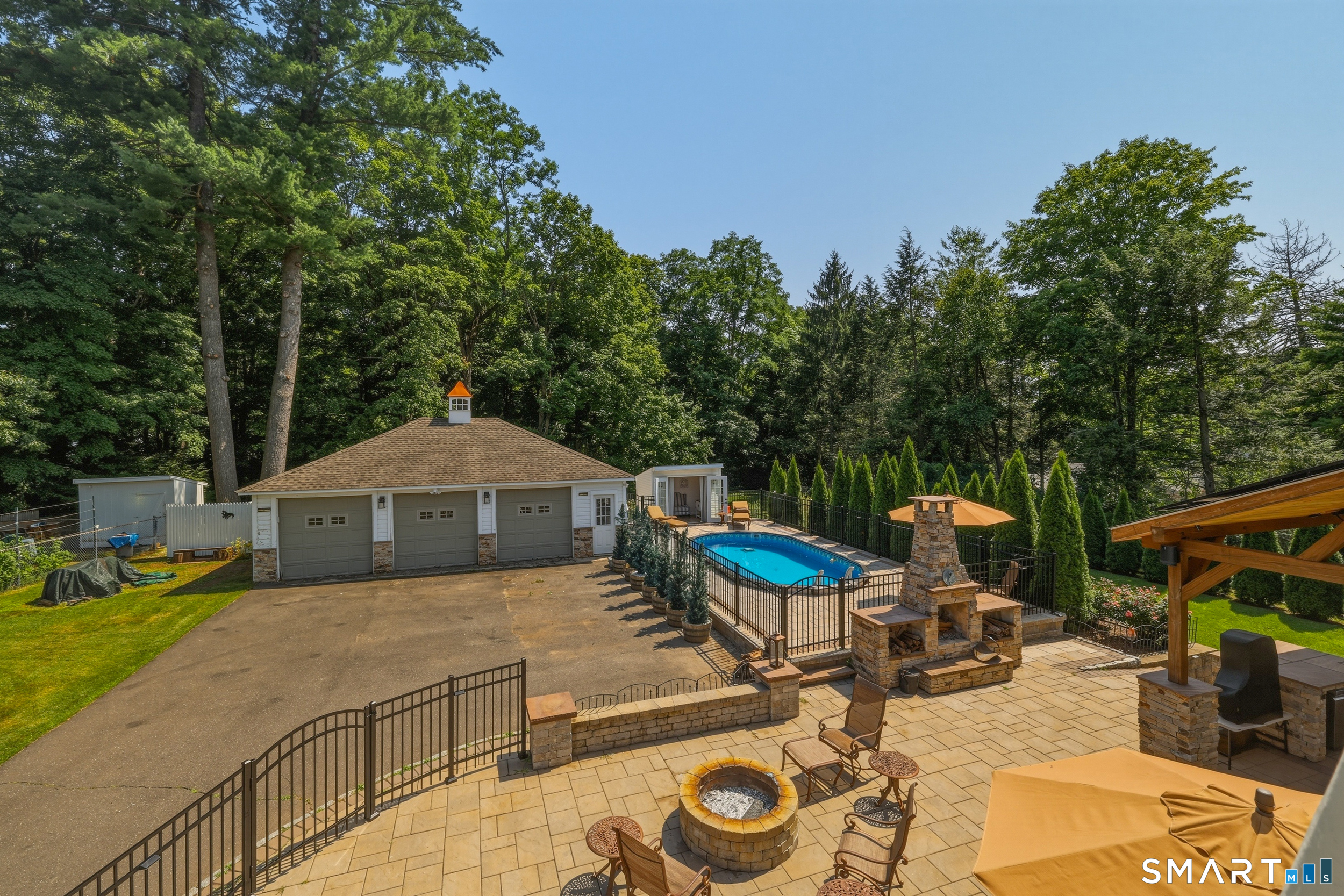22 Sylvan Avenue Property Photo 5
