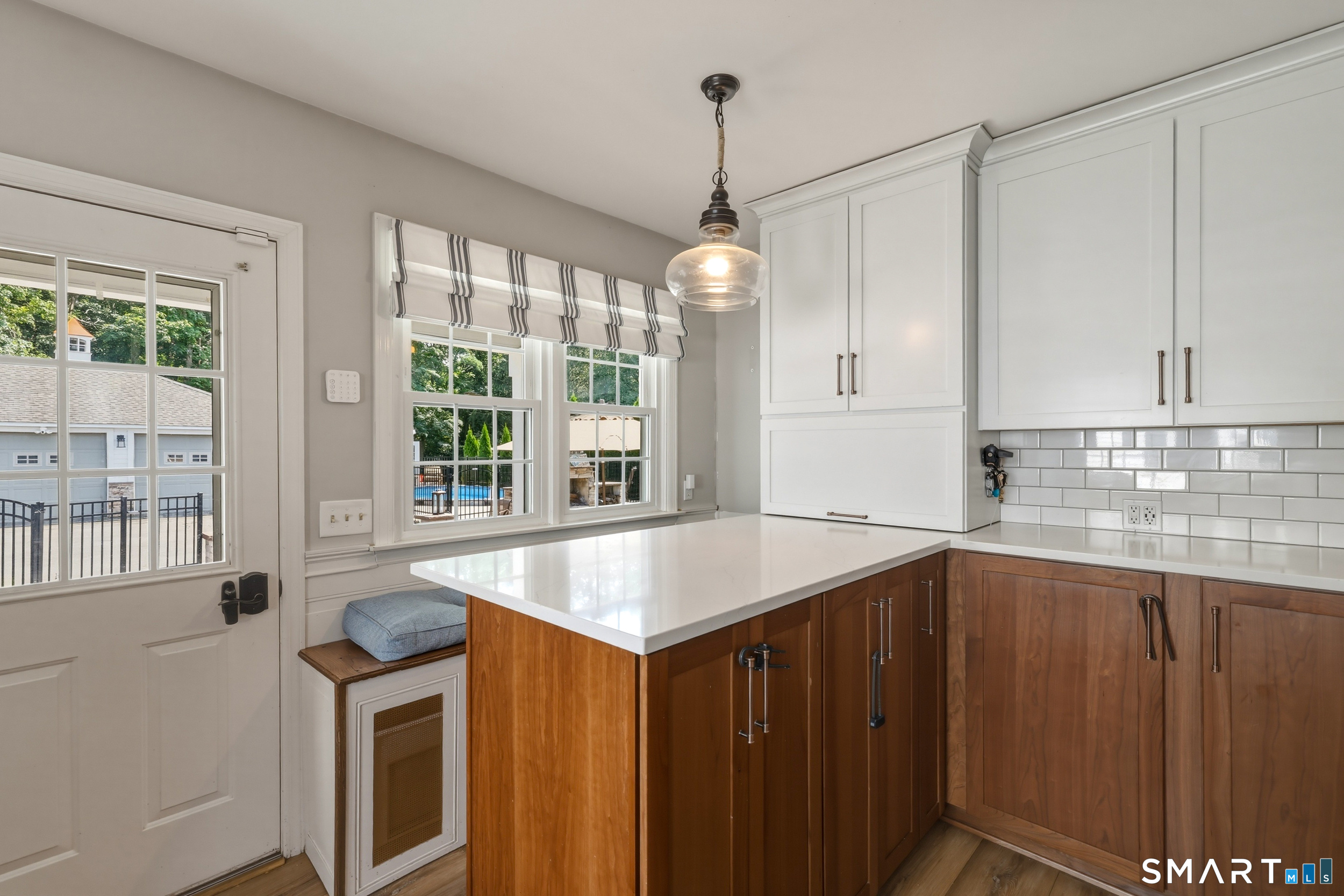 22 Sylvan Avenue Property Photo 12