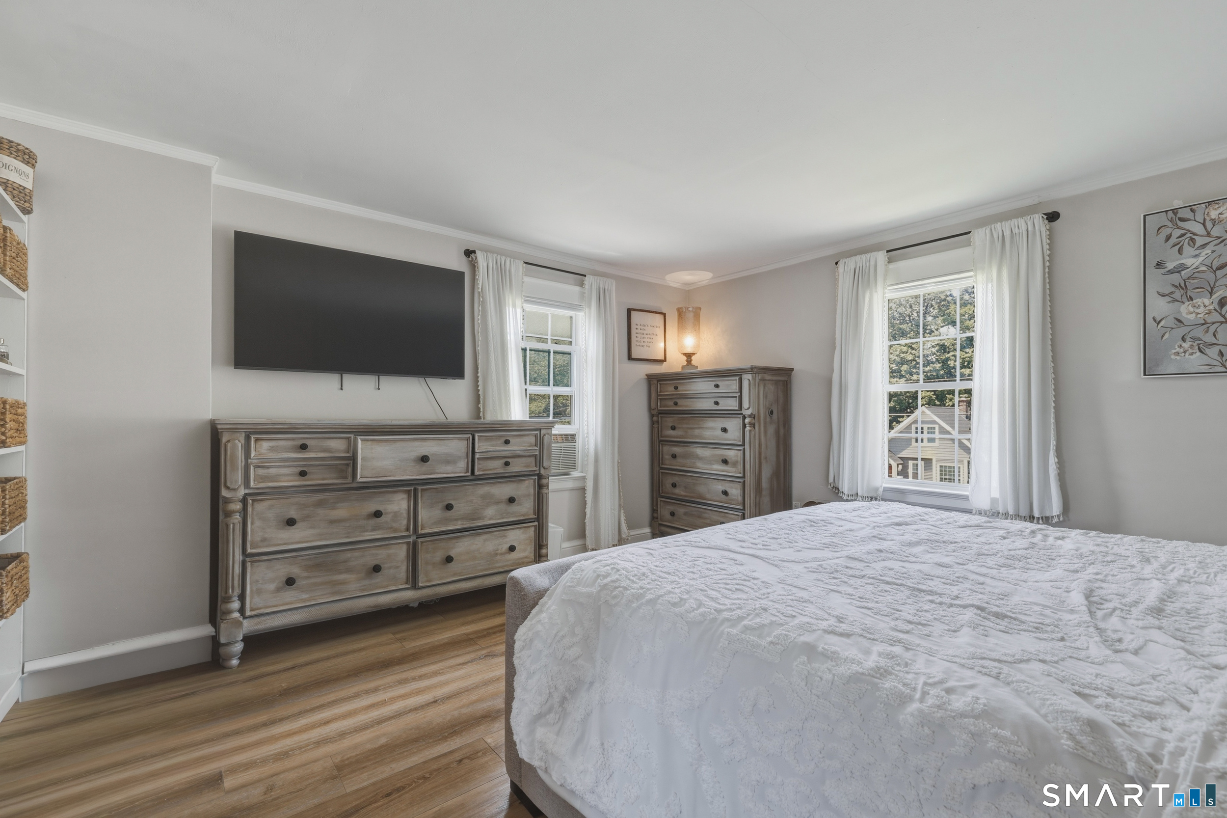 22 Sylvan Avenue Property Photo 24