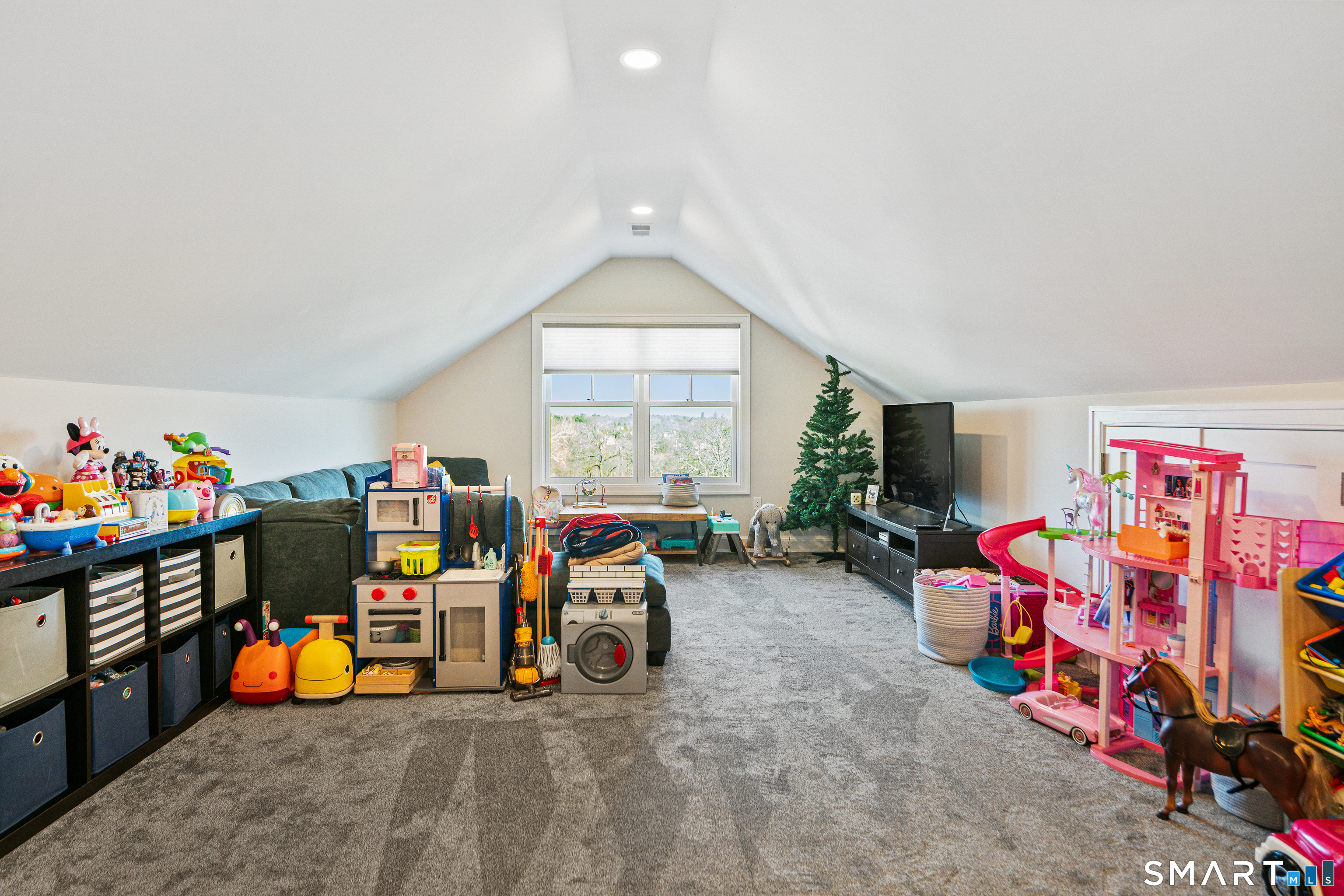 43 Burdsall Drive Property Photo 26