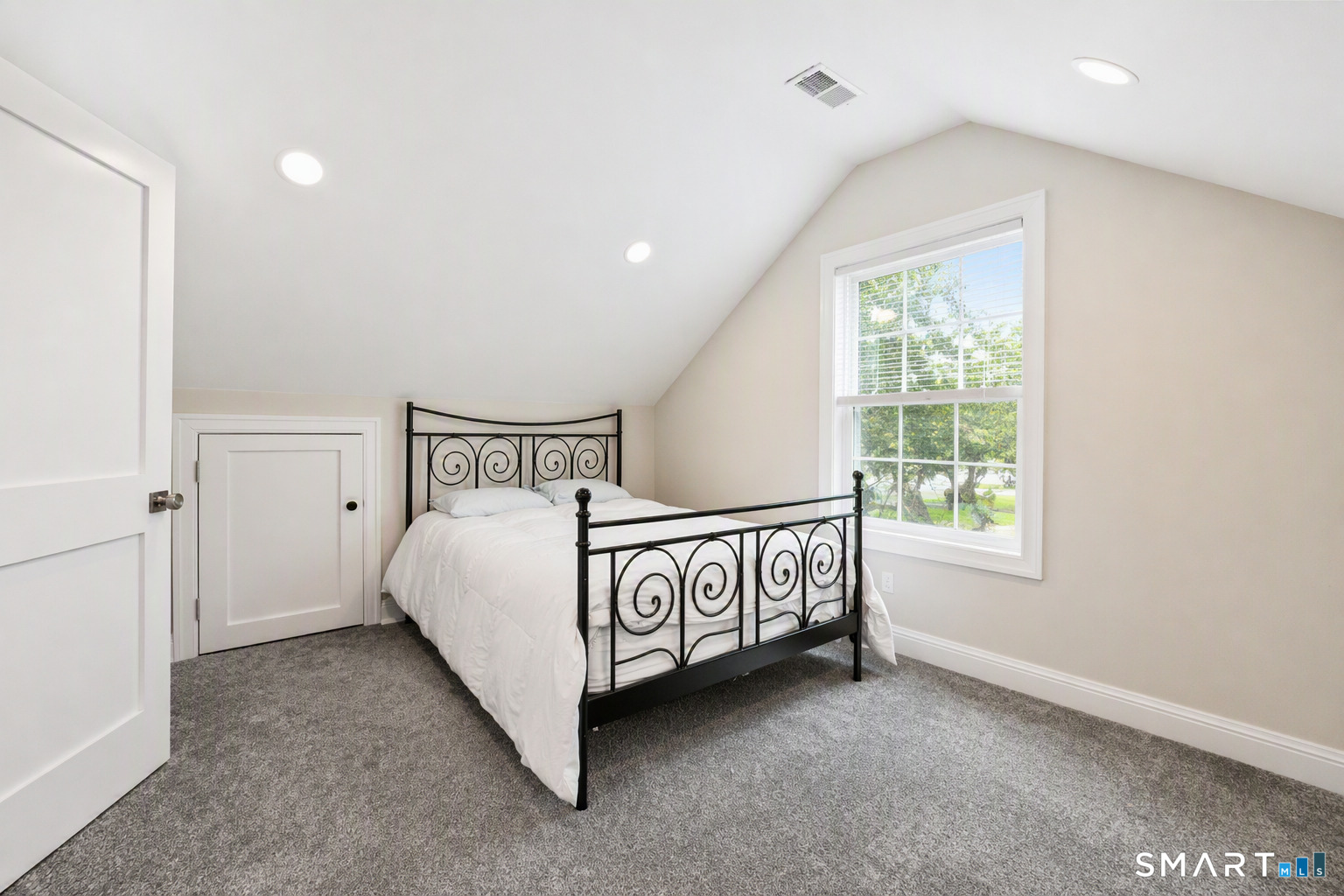 43 Burdsall Drive Property Photo 28