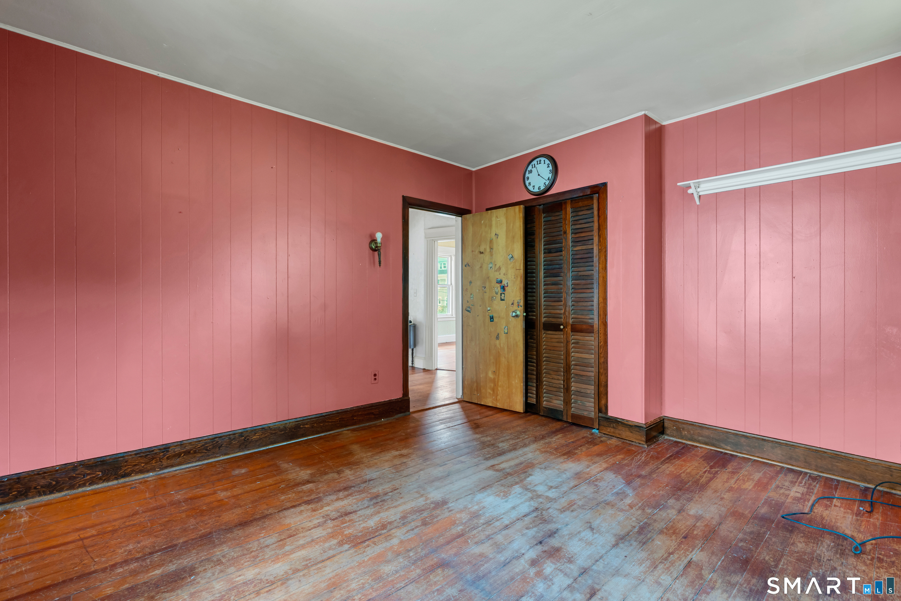 445 Farmington Avenue Property Photo 26