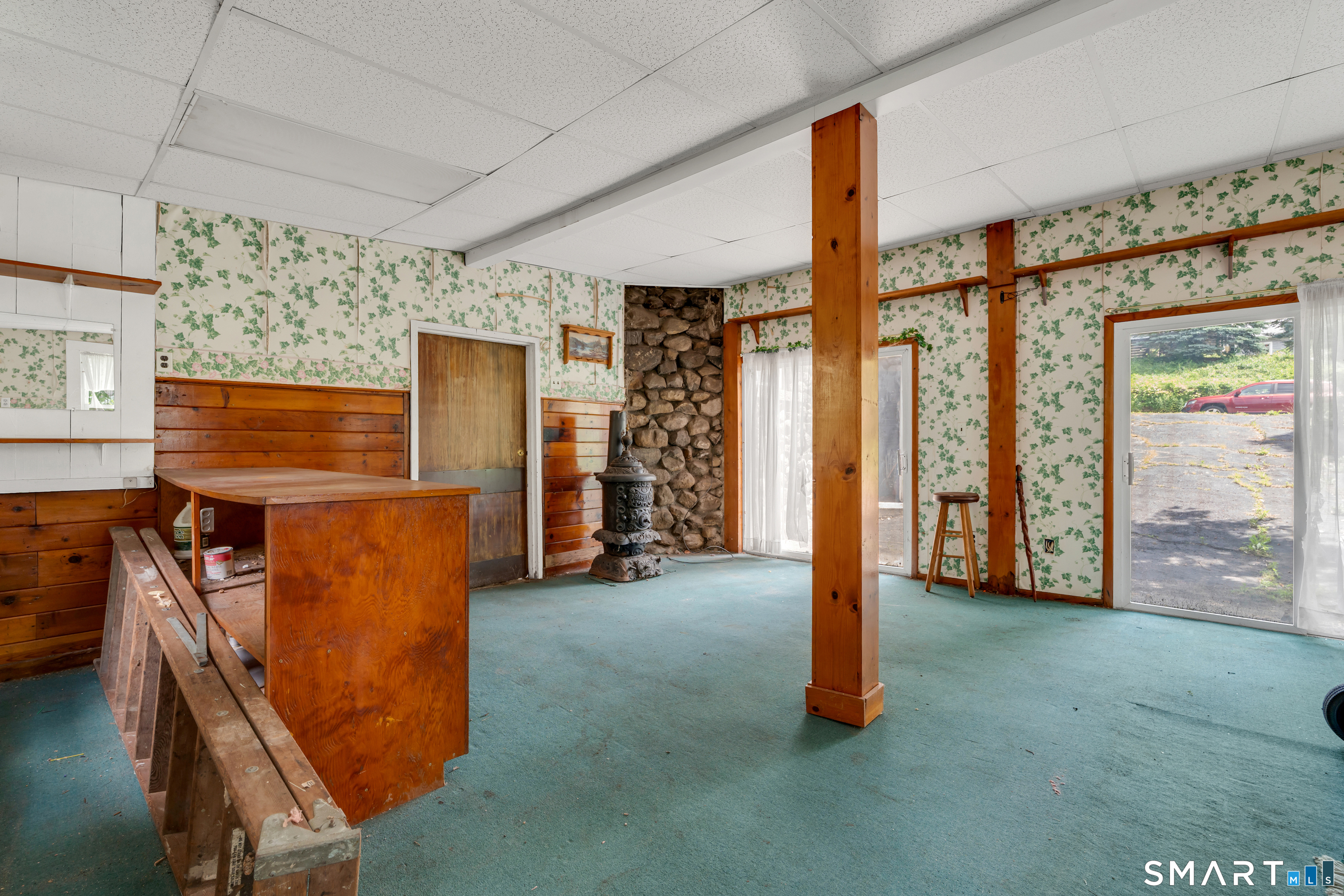 445 Farmington Avenue Property Photo 34