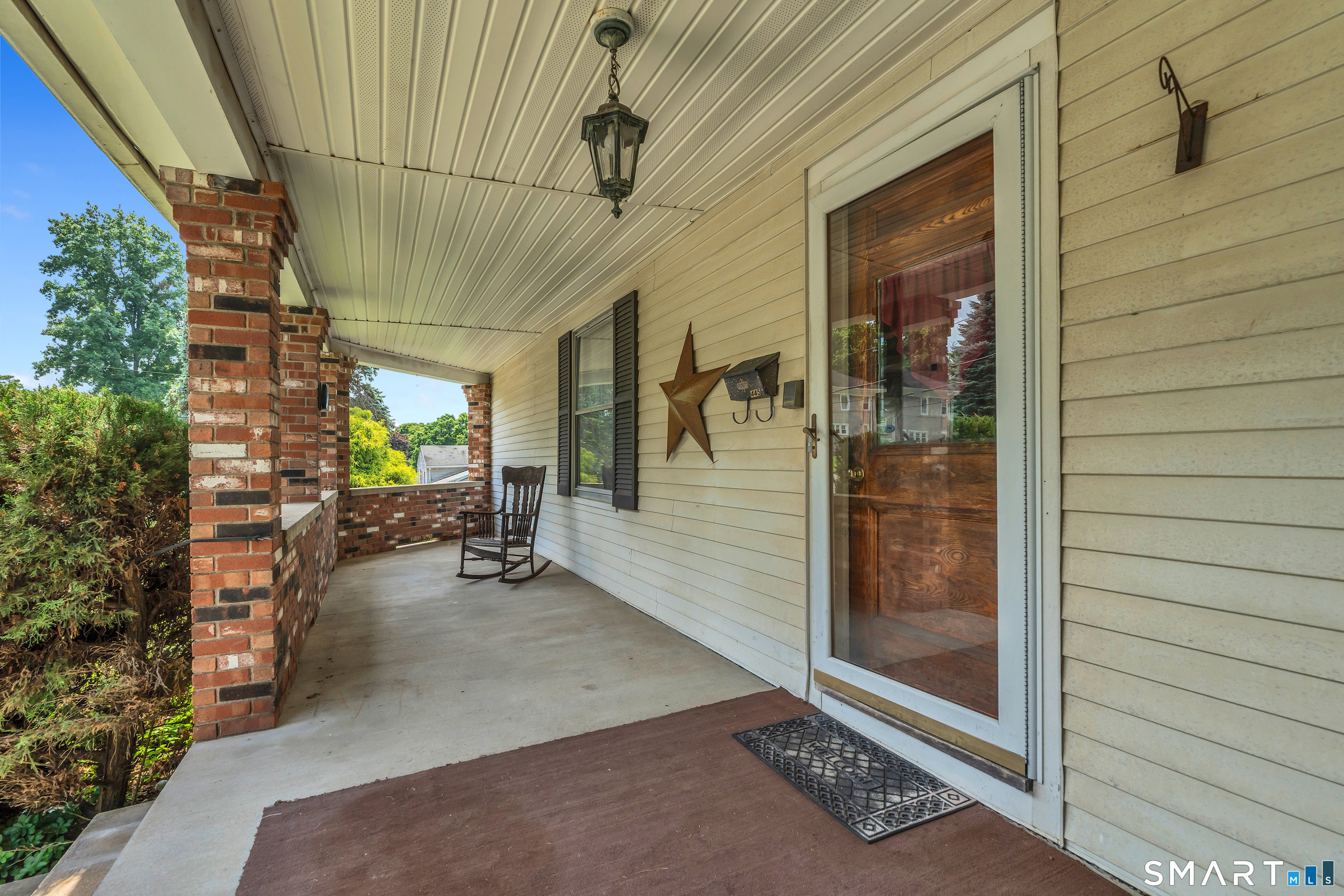 445 Farmington Avenue Property Photo 38