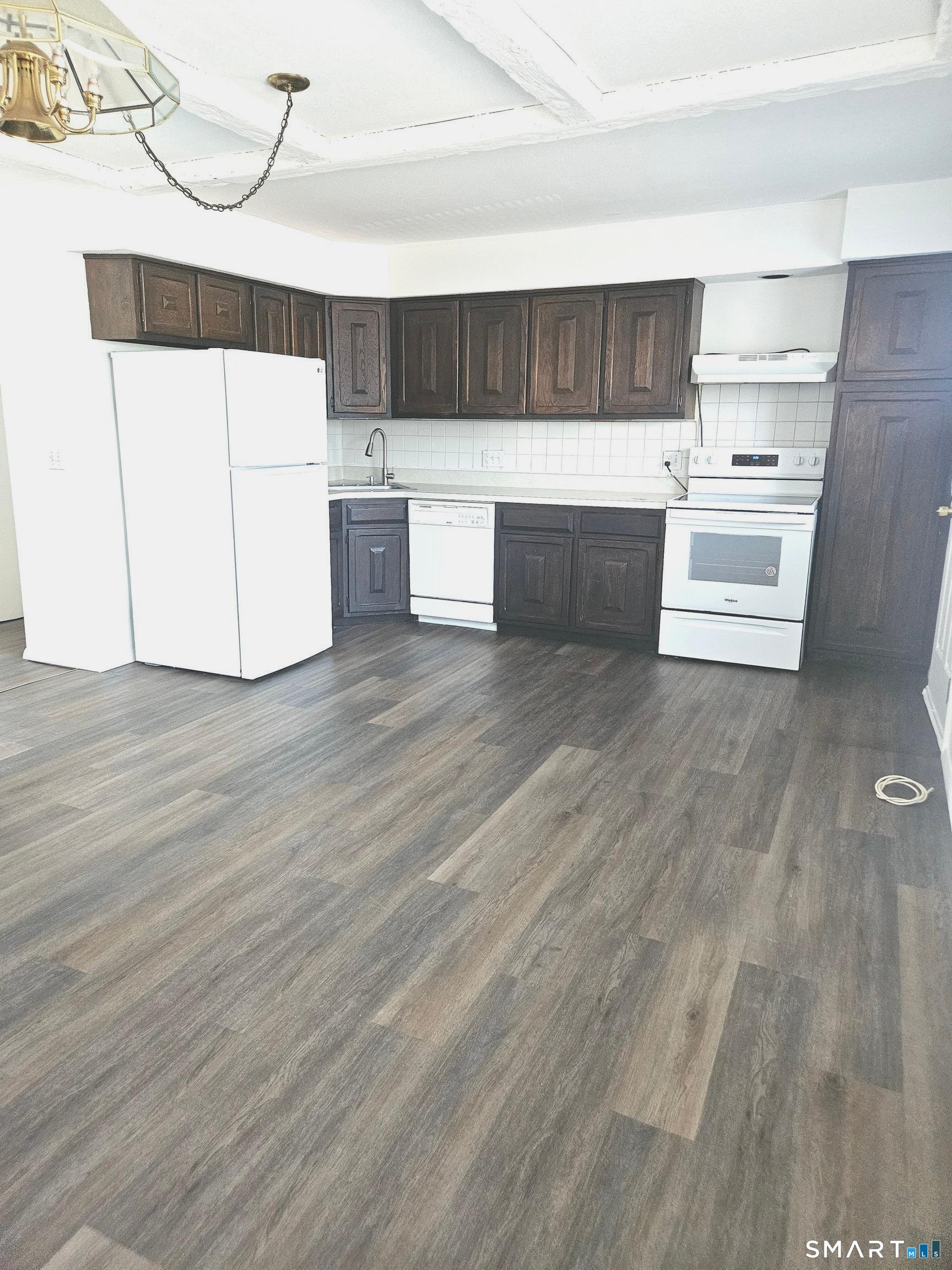 25 Savin 25 Park Property Photo 2