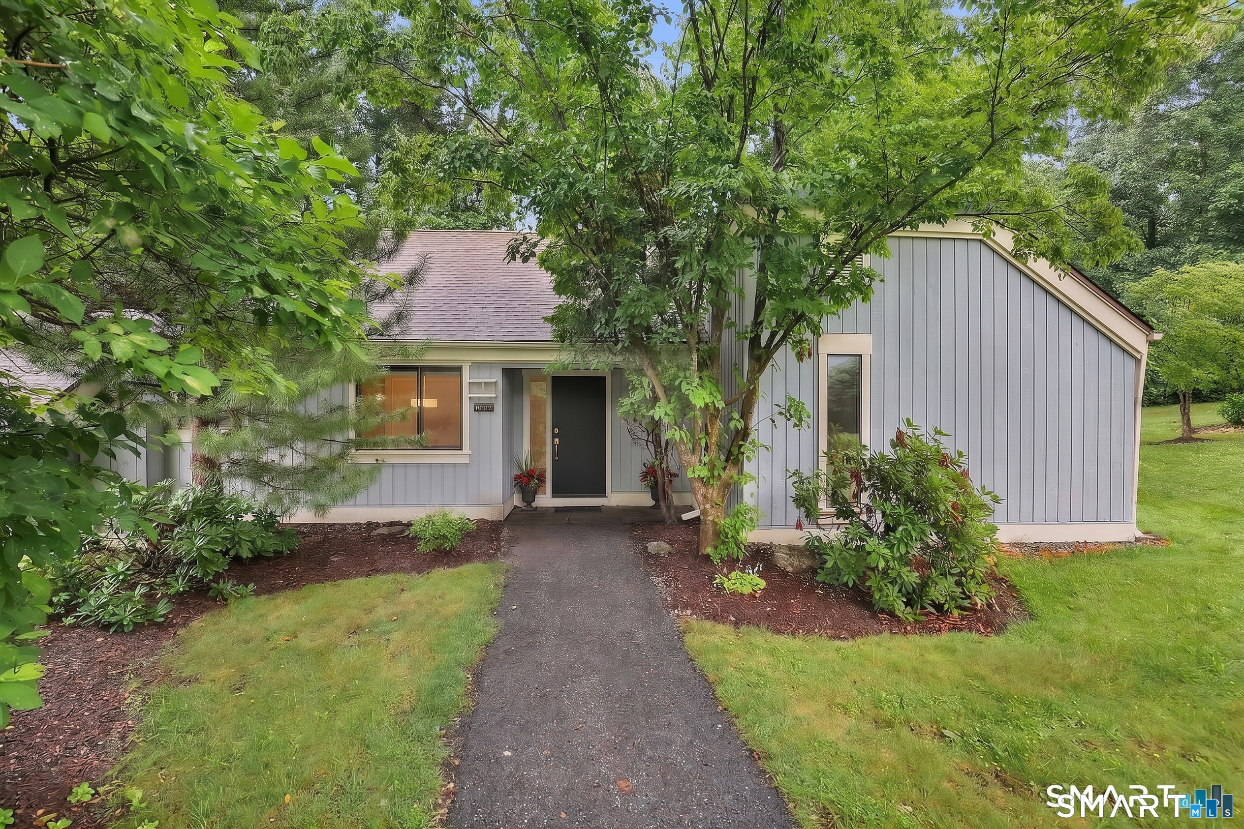 972 Heritage B Village Property Photo 1
