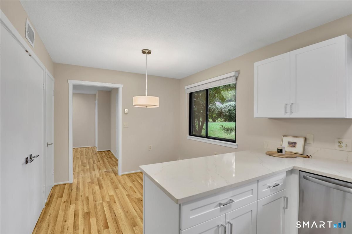 972 Heritage B Village Property Photo 10